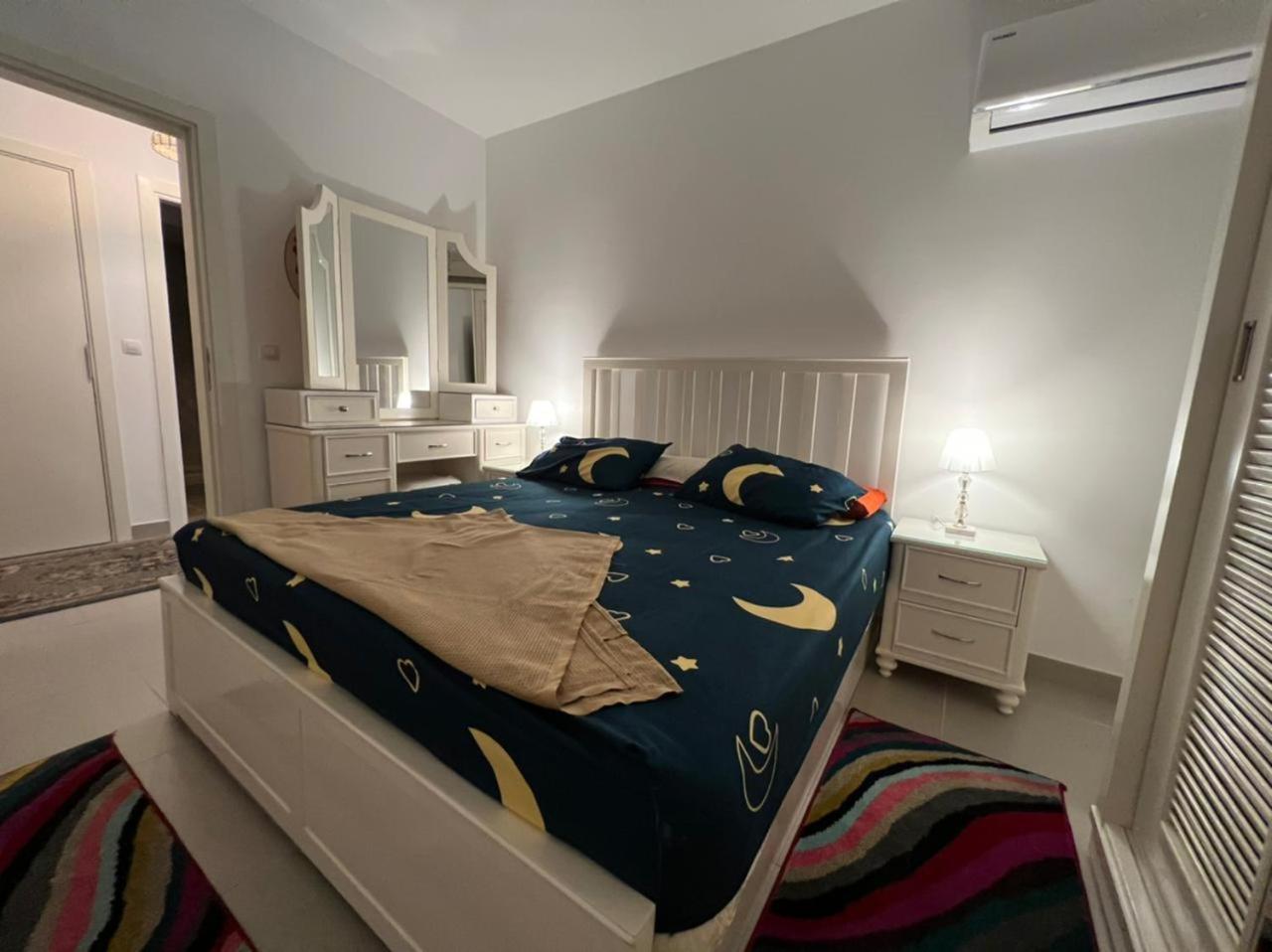 Lovely two bedrooms apartment for rent in Marassi Marina
