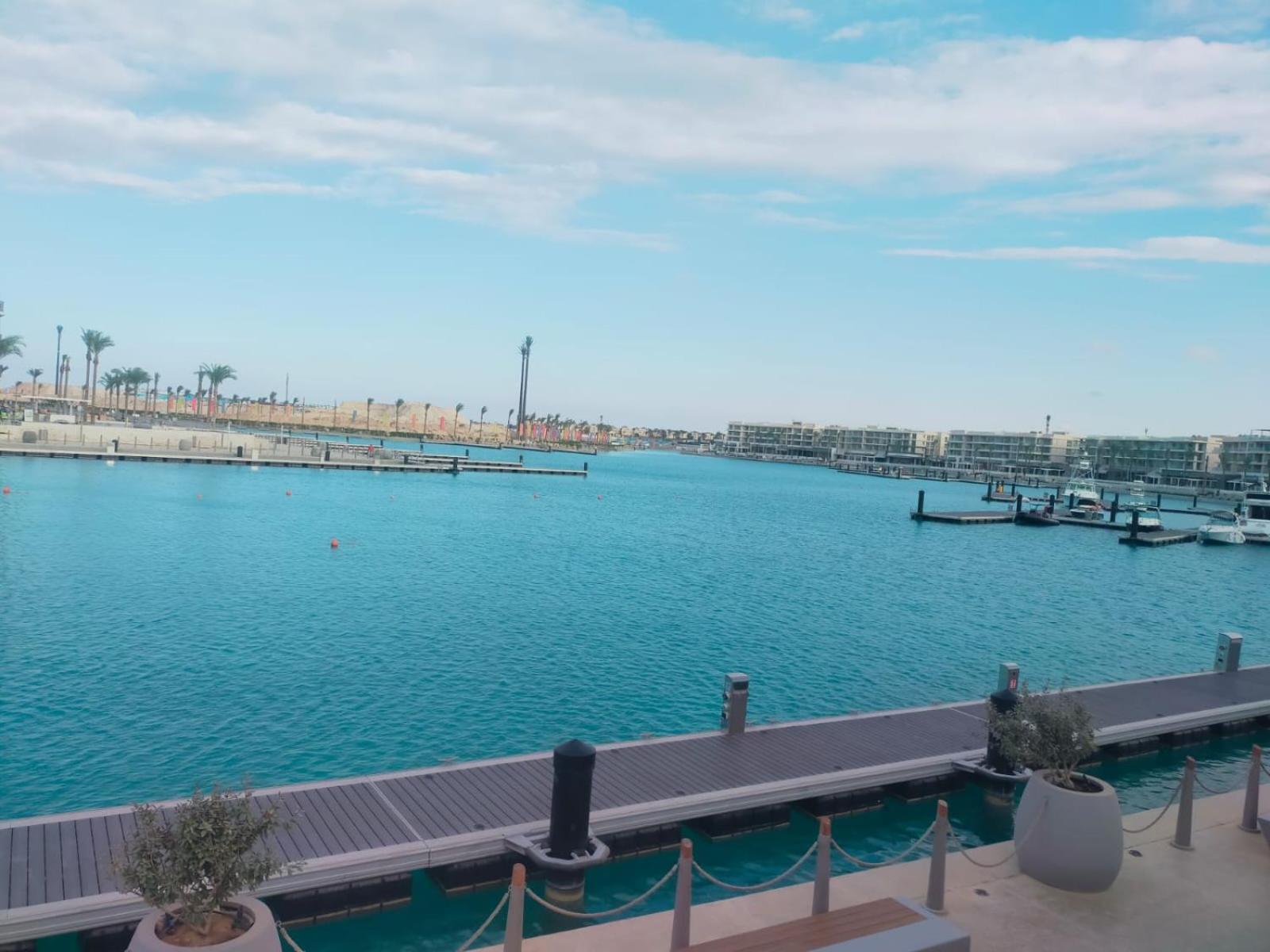 Lovely two bedrooms apartment for rent in Marassi Marina