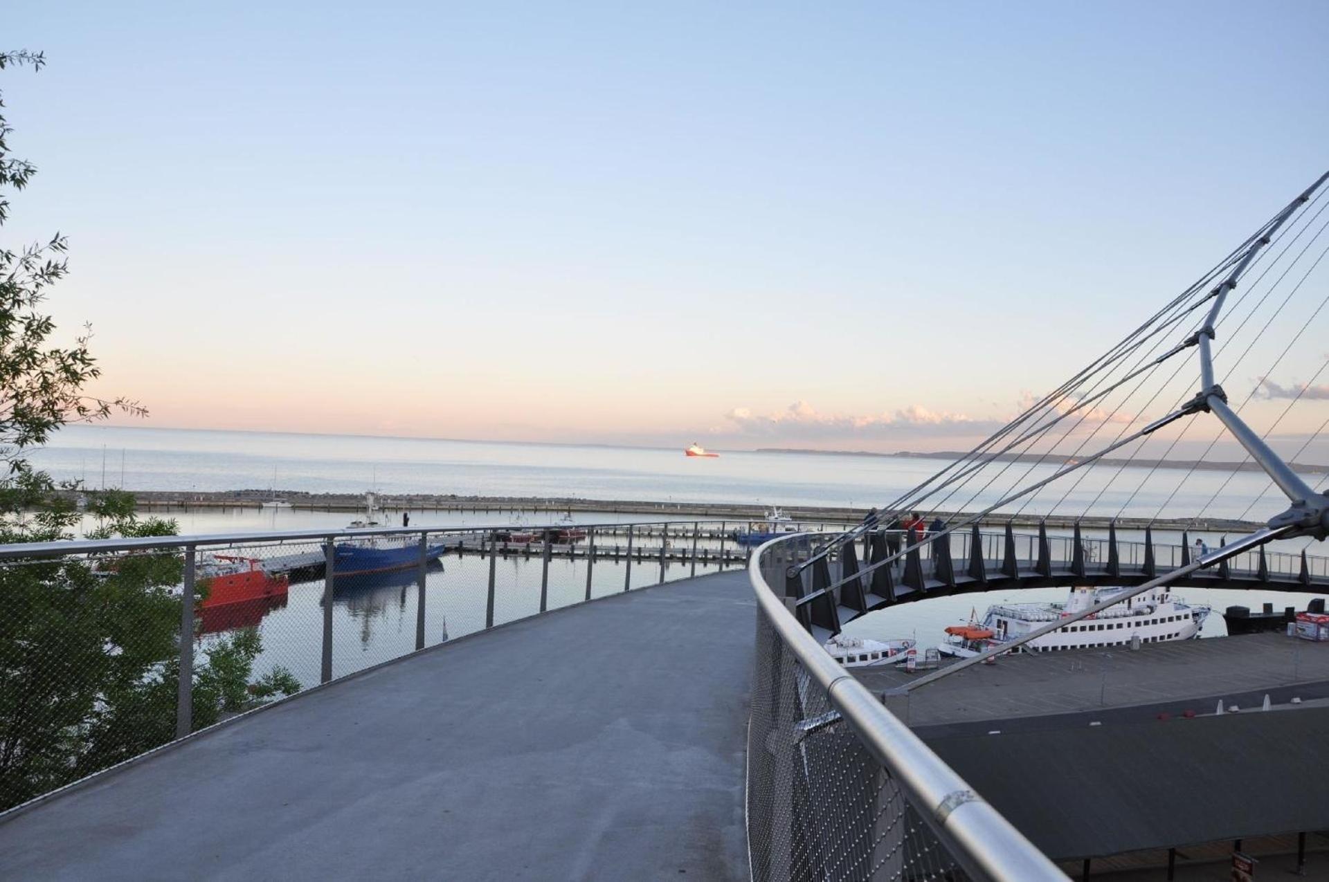 Nette Ferienwohnung mit Balkon für 4 Personen in der Hafenstadt Sassnitz, Ostseeküste Deutschland