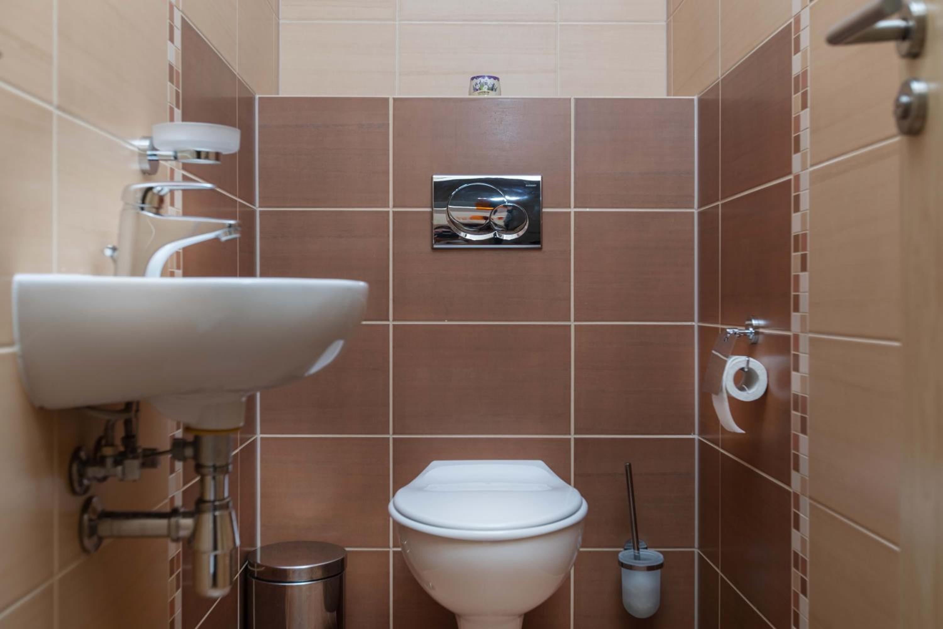 Súkromné apartmány v Crocuse s výhľadom na hory view 2