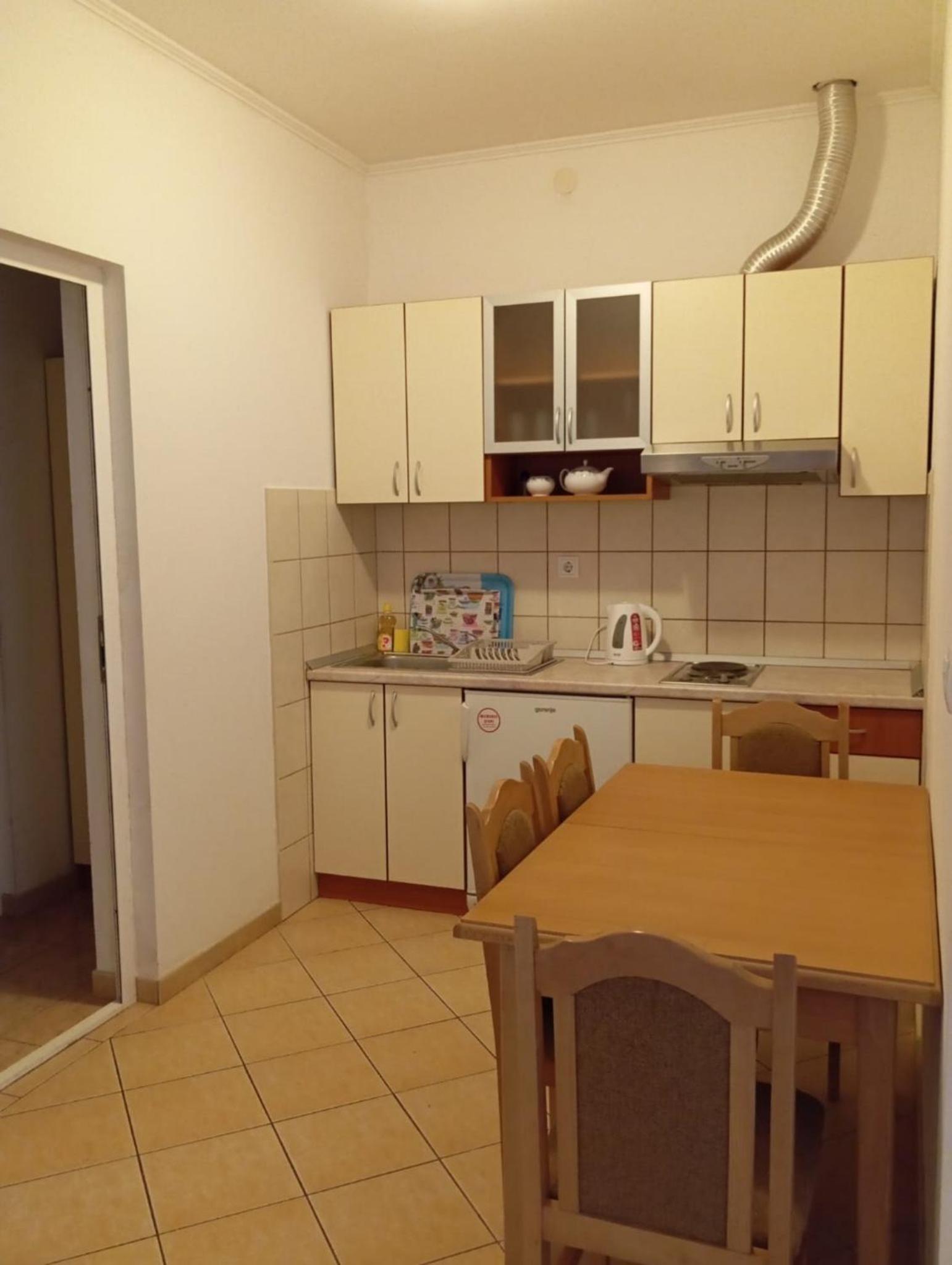 Apartments Šutalo