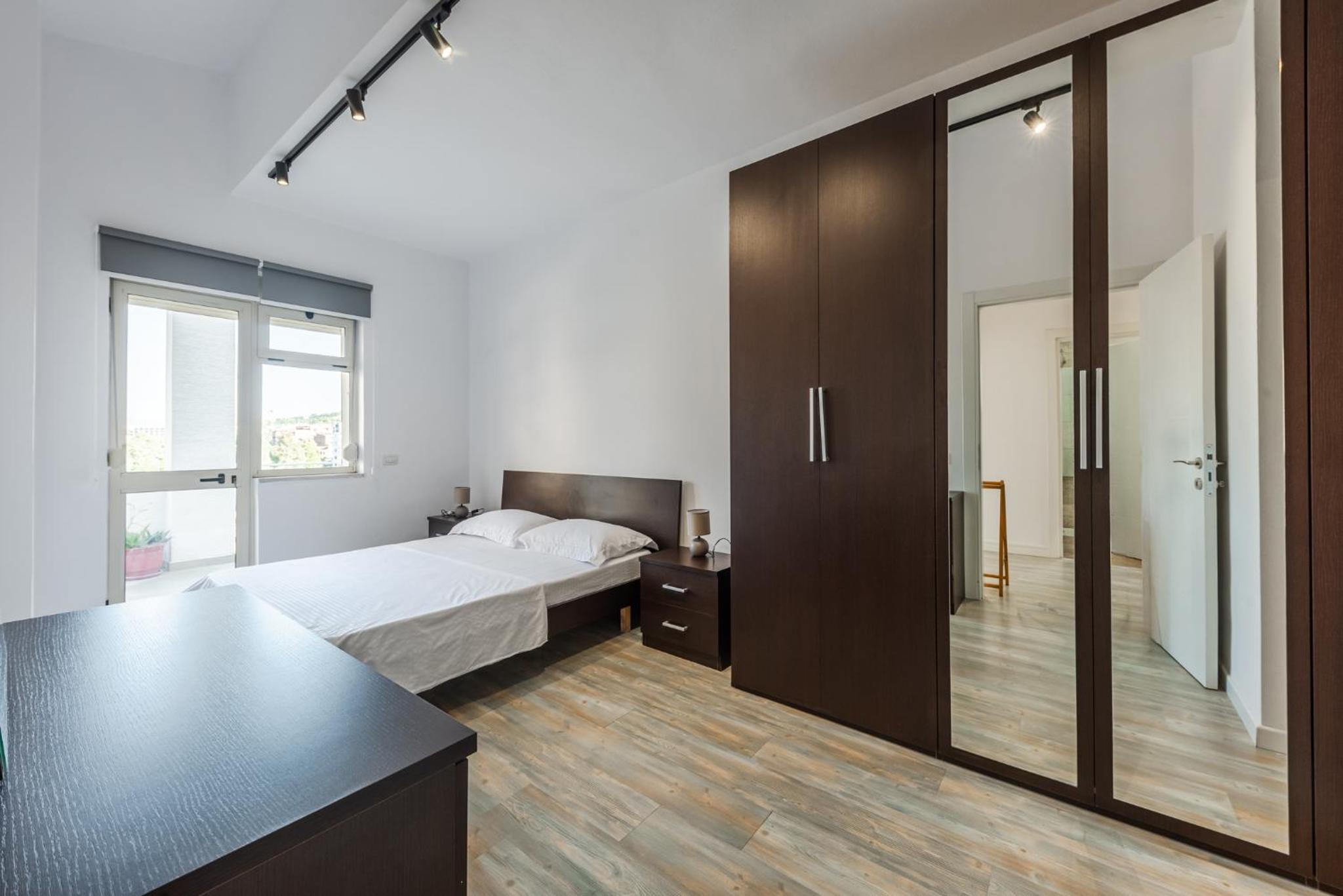 Lucas Lake View Penthouse