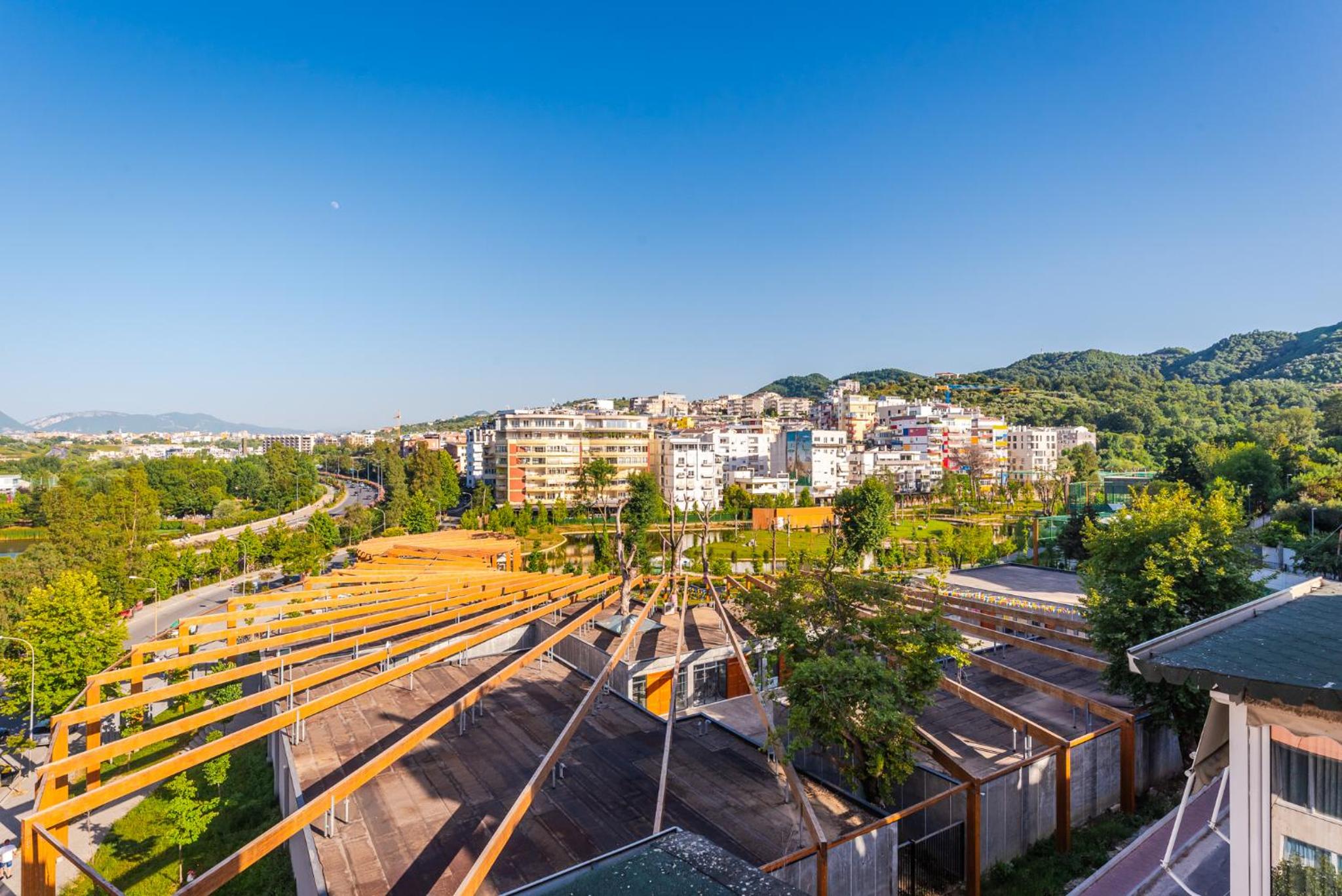 Lucas Lake View Penthouse