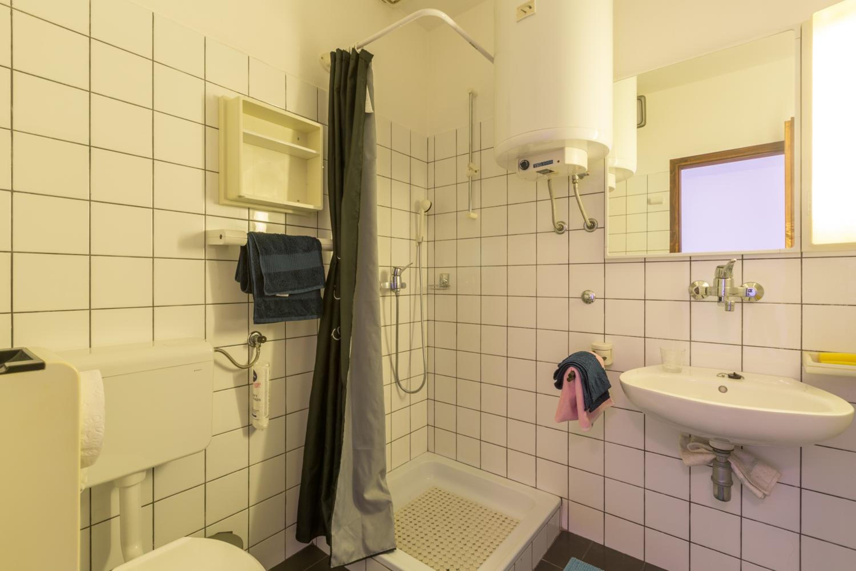 Sandy bay apartments with pool photo 4