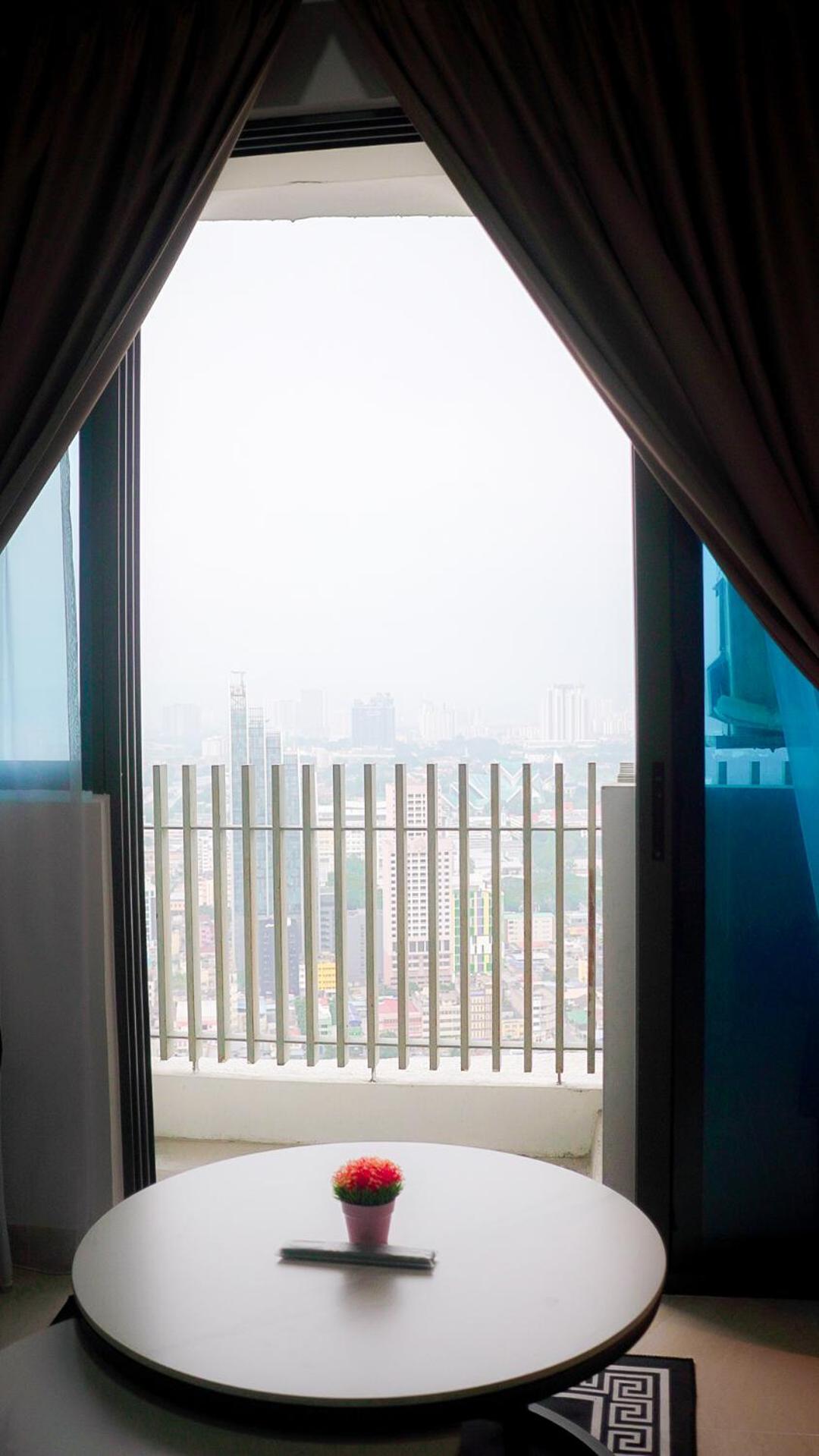 The Luxe Suites Infinitum KLCC