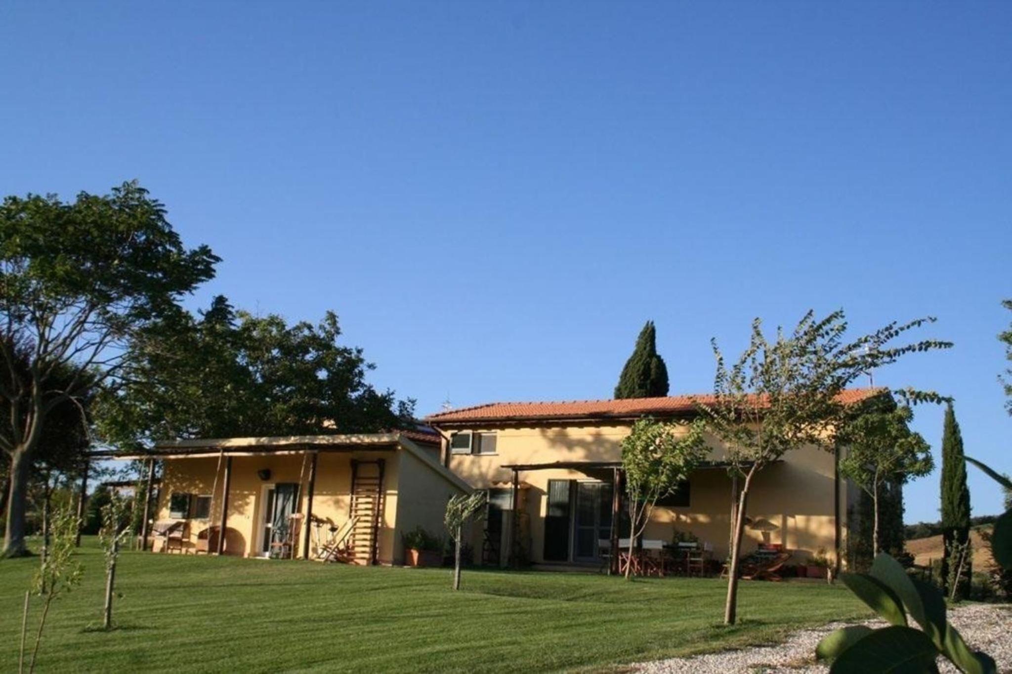 Ferienwohnung mit Blick auf den Garten view 4