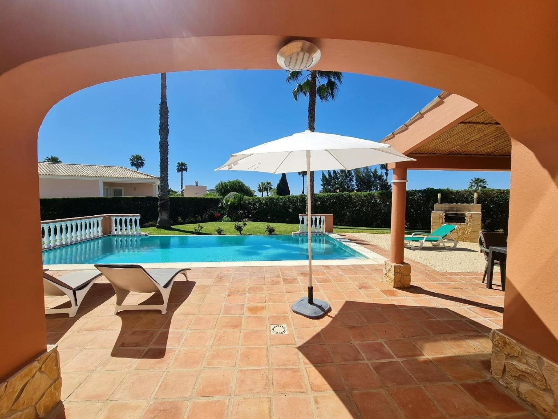 Herrliche Ferienvilla mit privaten Pool, Garten und Kinderspielplatz view 5