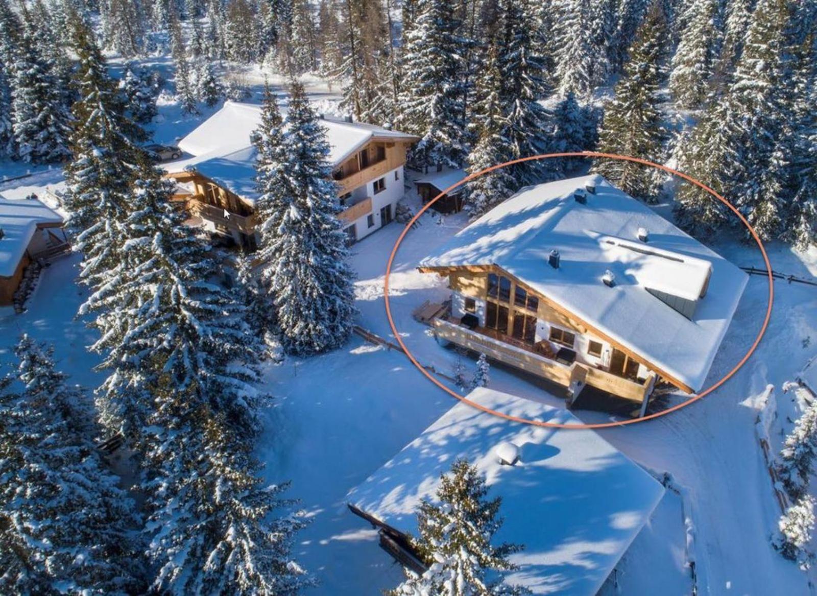 Chalet Zillertal Arena XL