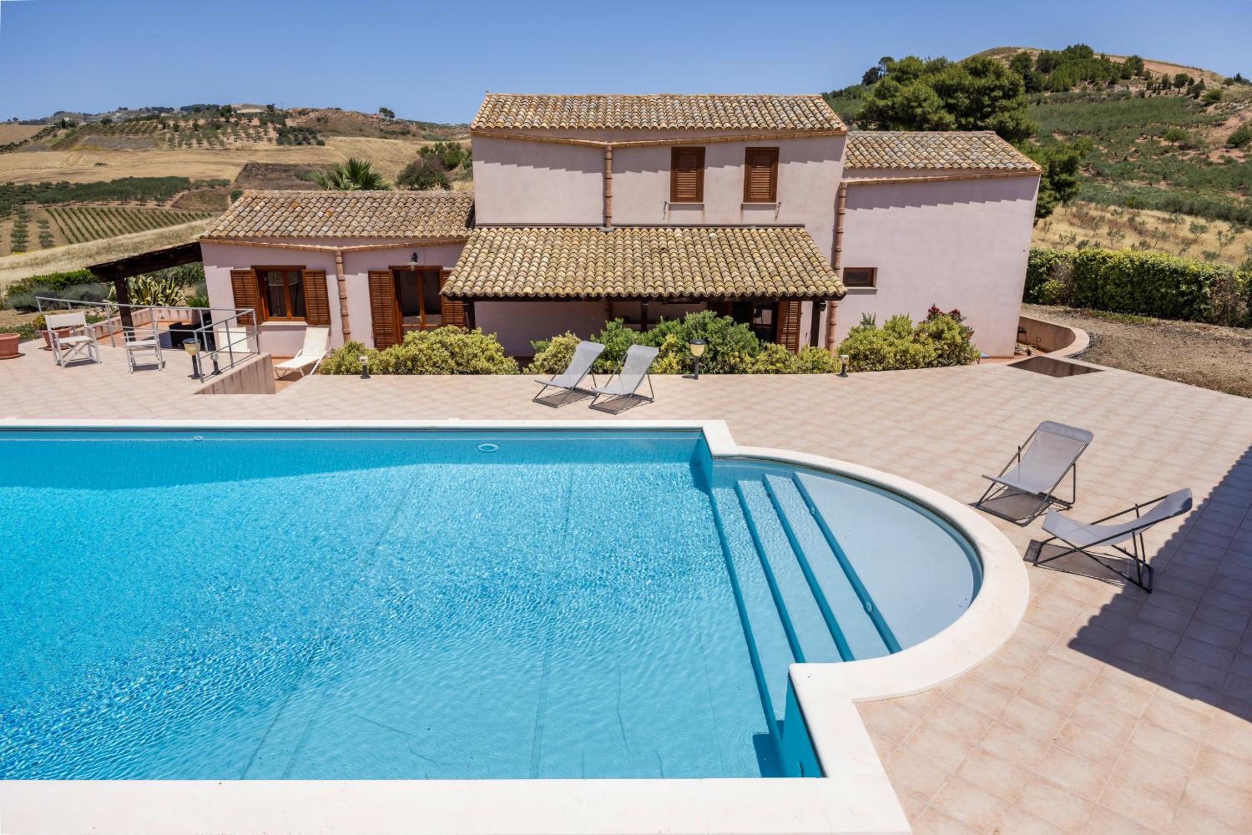 Villa sui Colli Ericini con Piscina by Wonderful Italy view 5