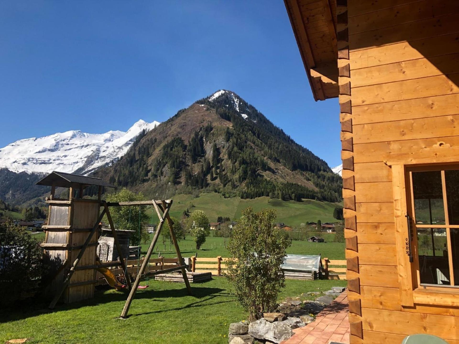 Wunderschönes Ferienhaus in Vorstanddorf mit Grill, Garten und Terrasse