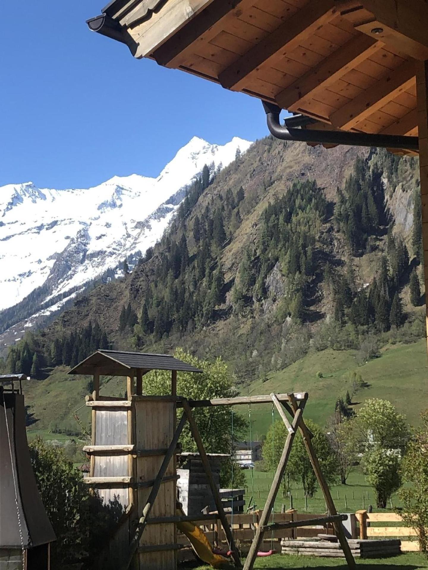Wunderschönes Ferienhaus in Vorstanddorf mit Grill, Garten und Terrasse