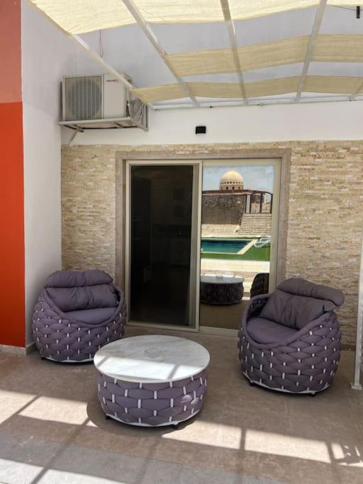 Small lovely cheerful apartment close to El Gouna