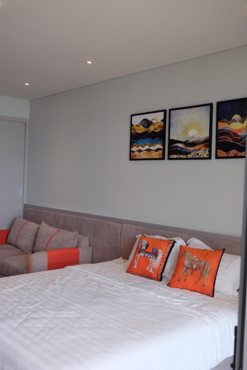 Sea View studio - Citadines Marine Hạ Long view 5