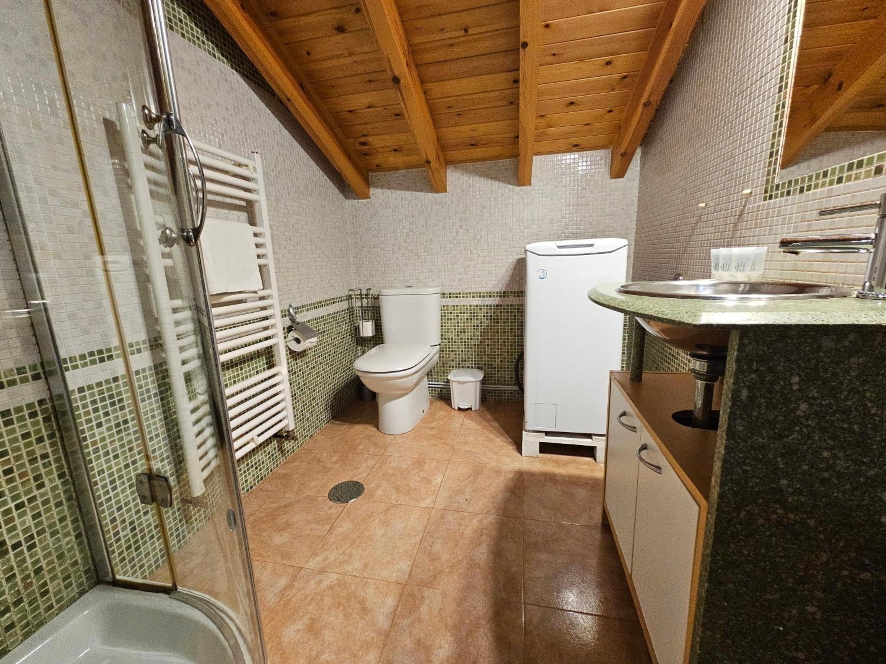 Photo 17