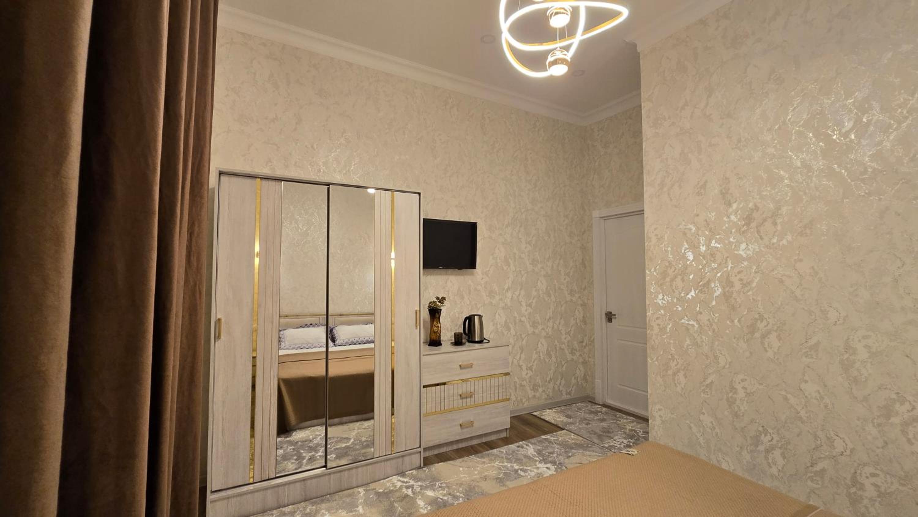 Rano's fayzli Family Guest House