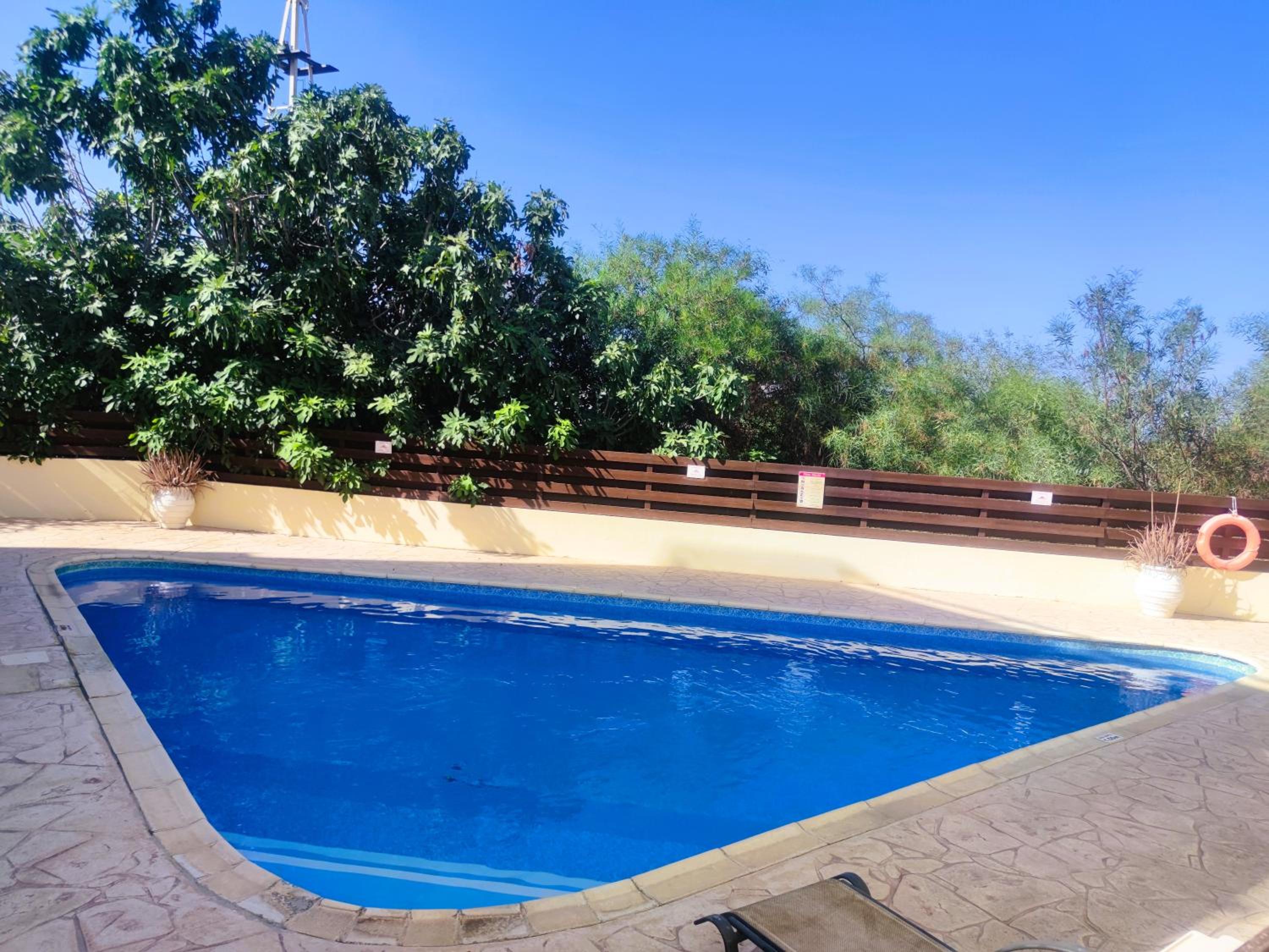 Pantelia Apartment Paralimni