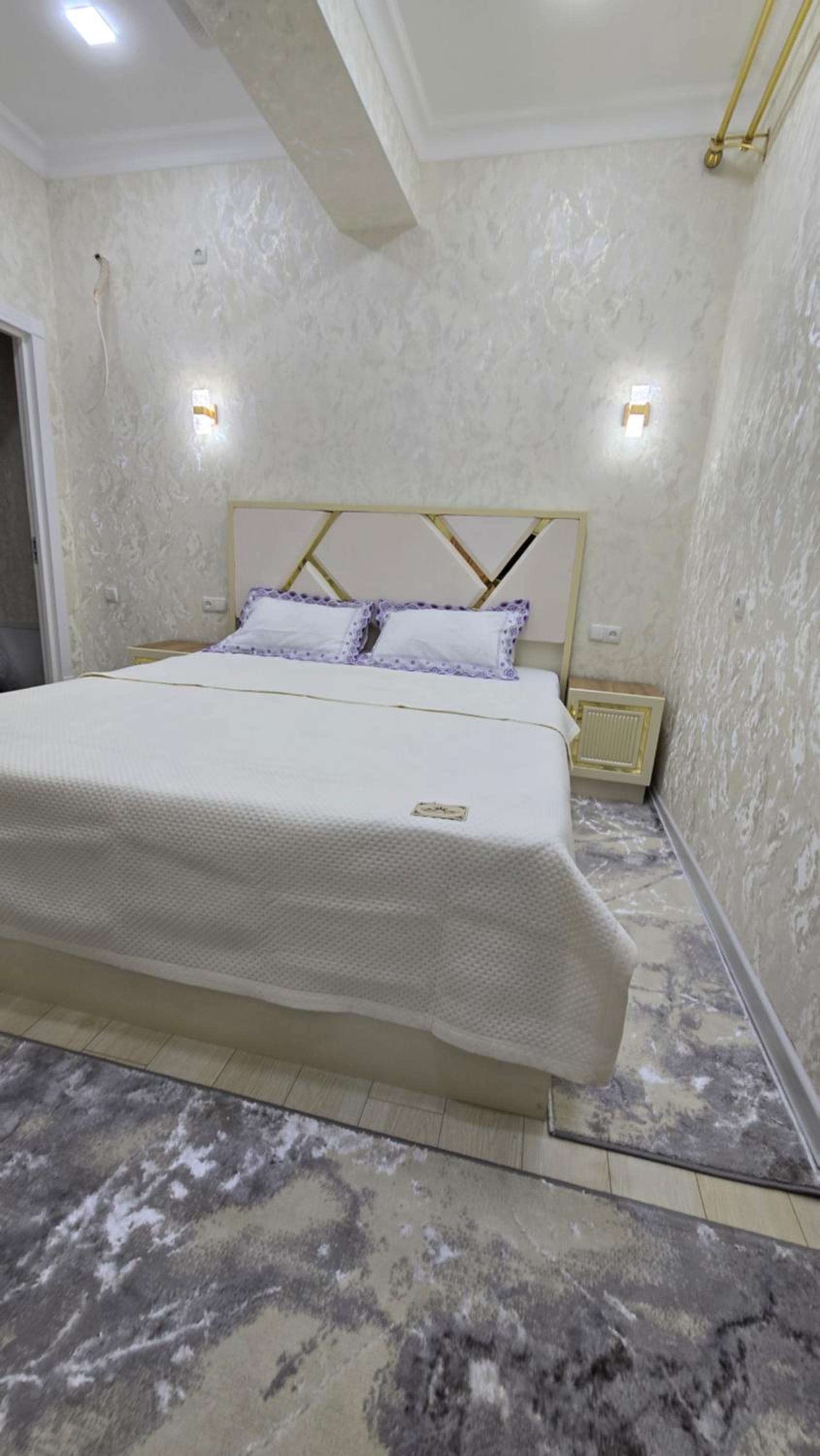 Rano's fayzli Family Guest House