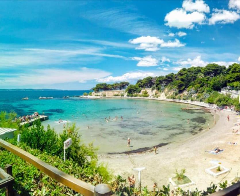 LA1 luxury apartment near Bacvice beach