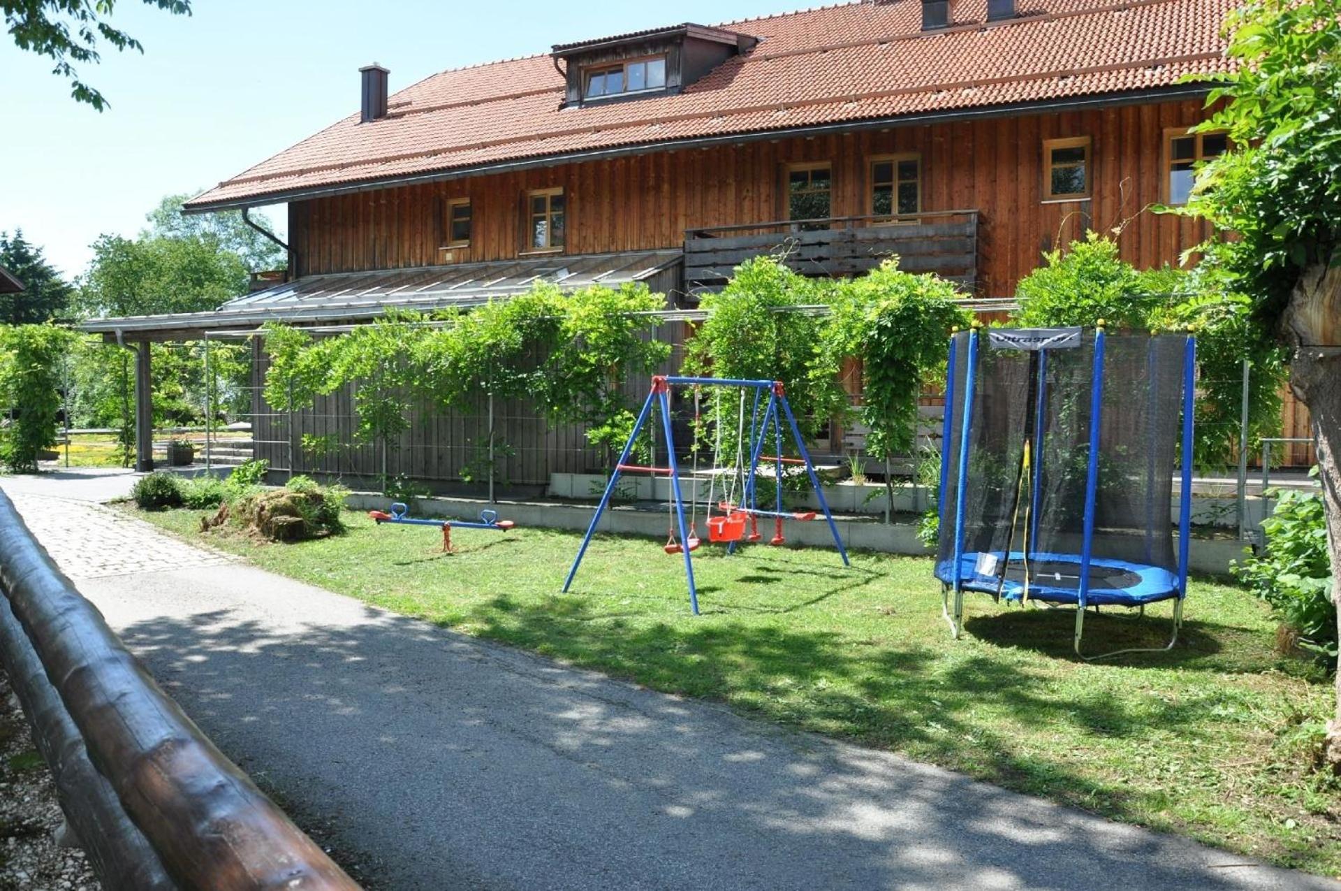 Appartement in Sankt Oswald mit Großer Terrasse