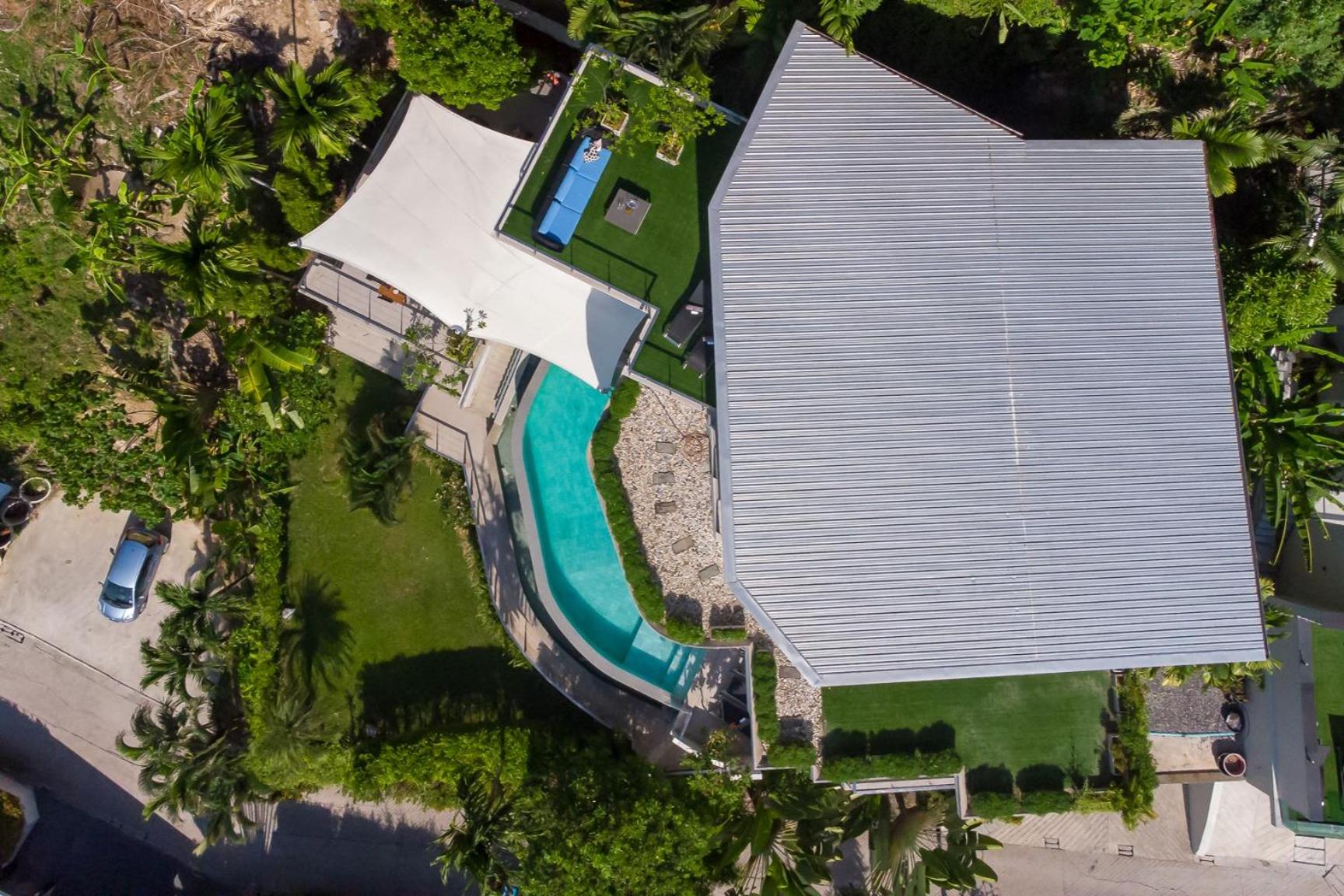 Villa Beyond 9 Bedrooms Seaview - Full Services view 4