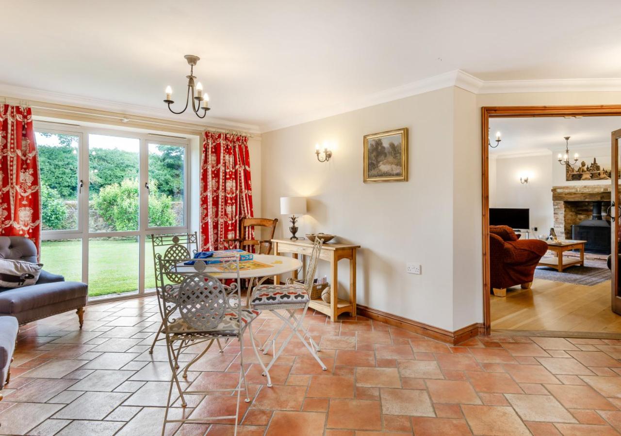 4 Bed in Sedgeford oc-918