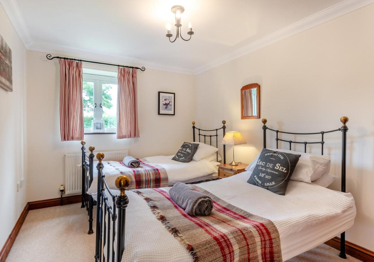 4 Bed in Sedgeford oc-918