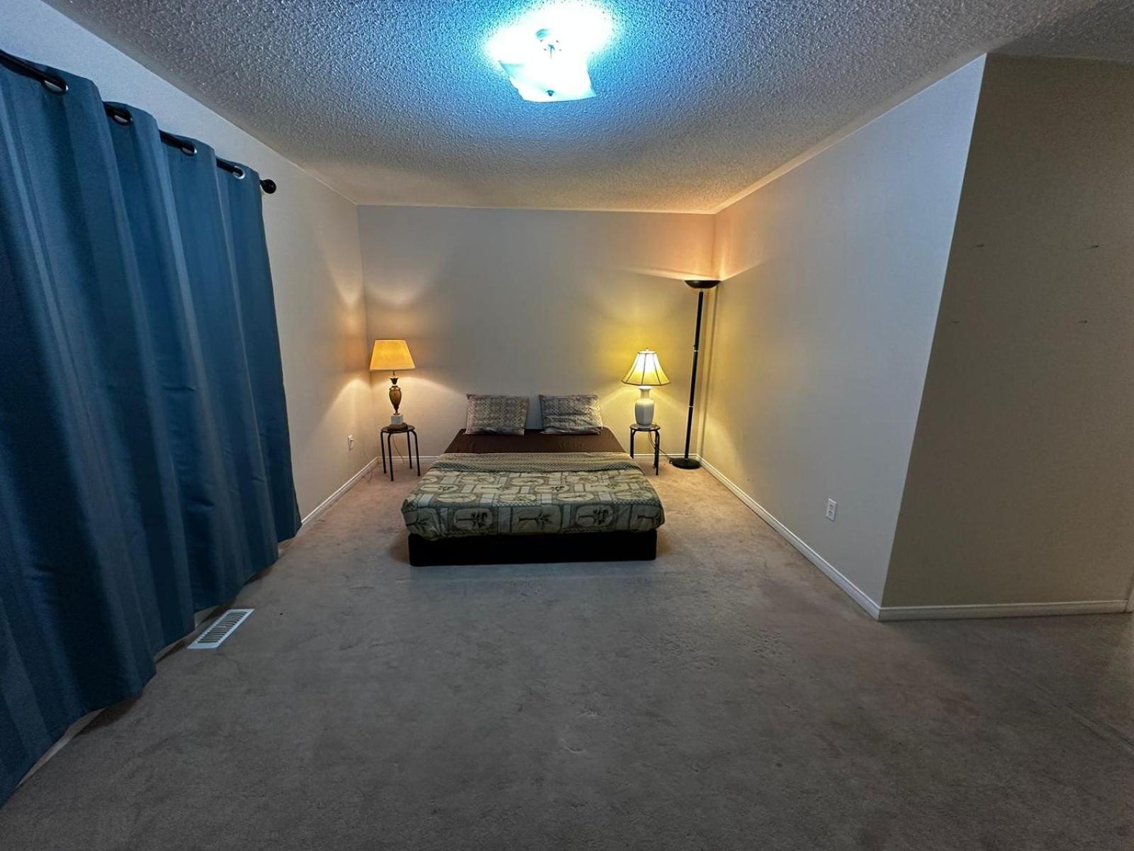 1 Brampton Executive Suite- Great Location- Opp Plaza, Restaurants, Gym, Shopping