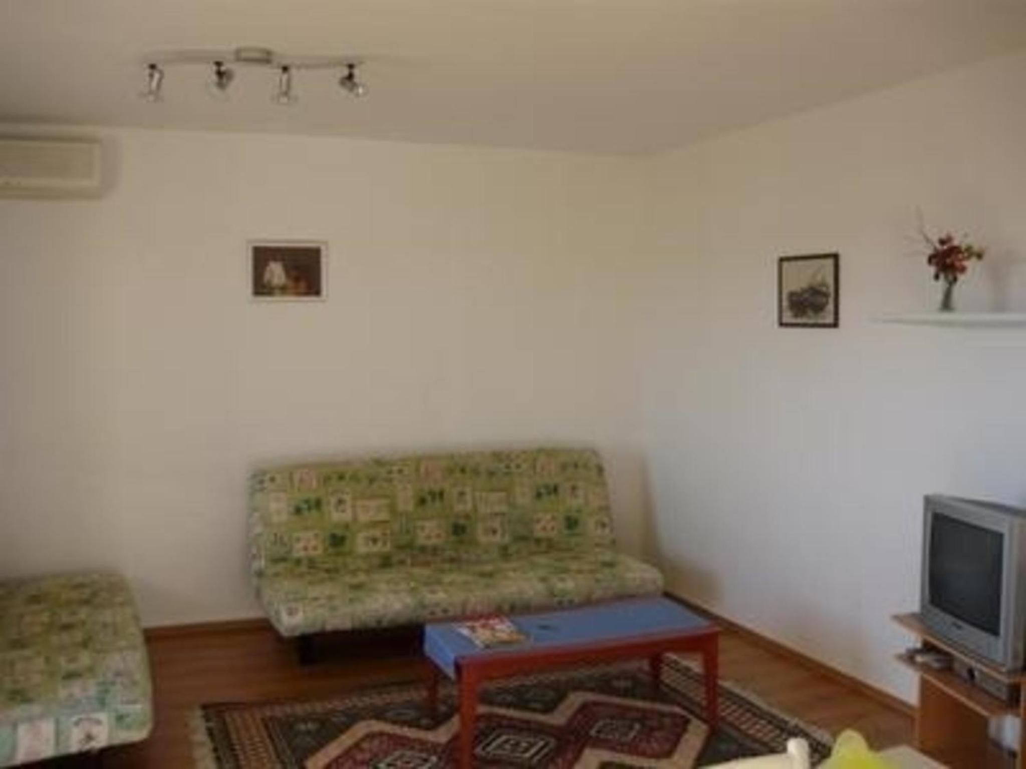 Nette Ferienwohnung Mit Whirlpool Und Garten view 3
