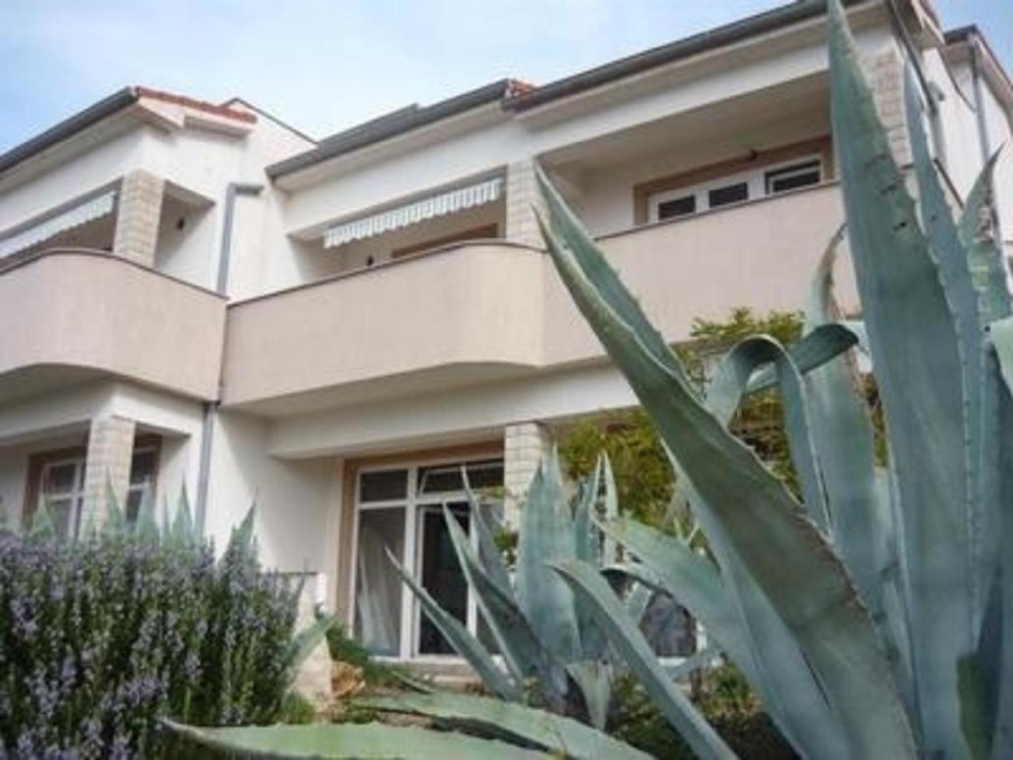 Nette Ferienwohnung Mit Whirlpool Und Garten view 5