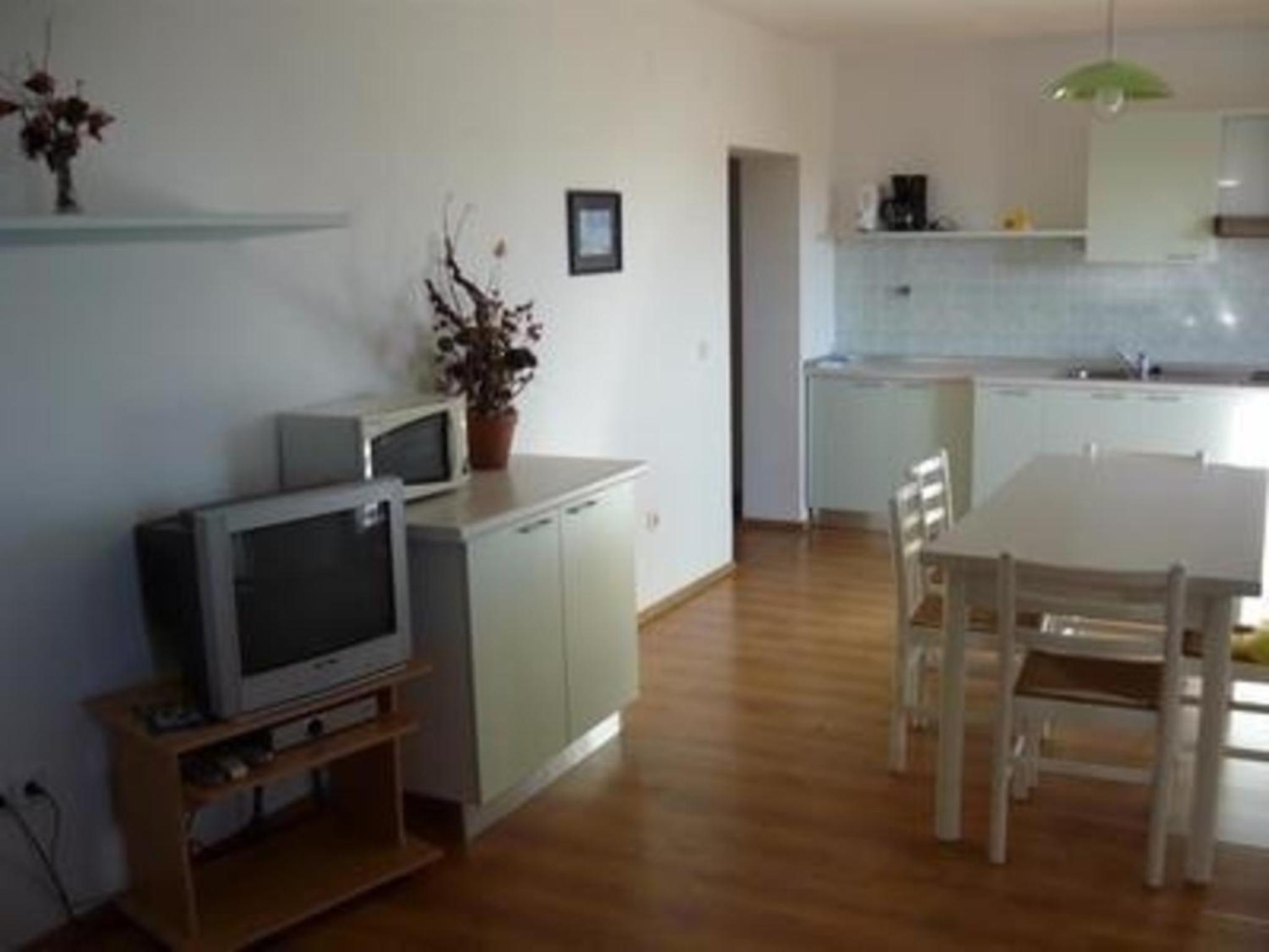 Nette Ferienwohnung Mit Whirlpool Und Garten view 4