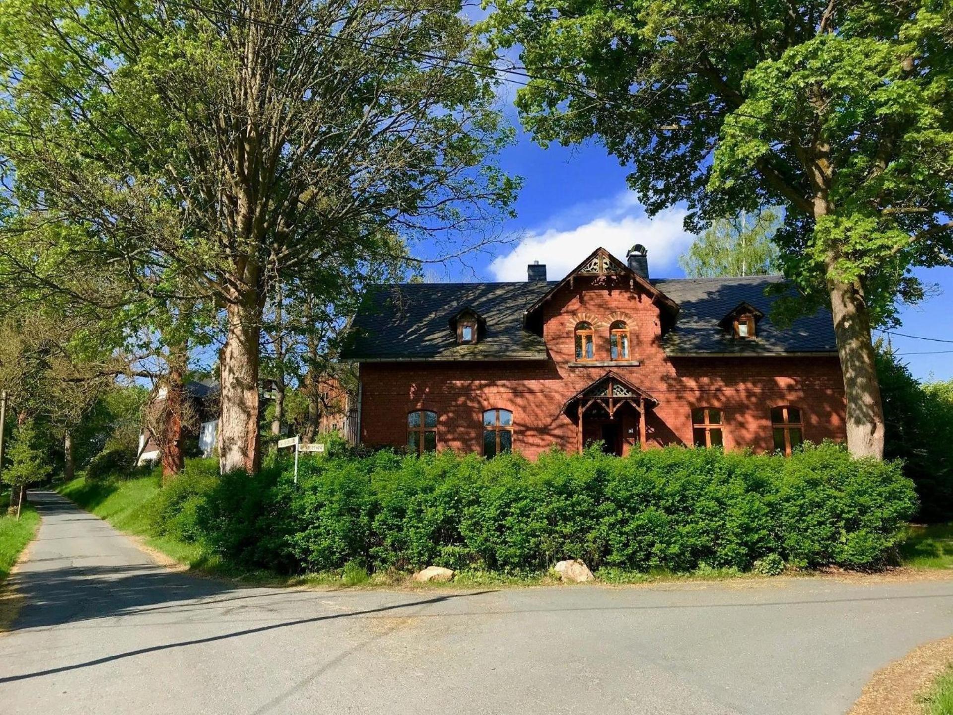 Charmantes Ferienhaus in Gürth mit Terrasse und Garten