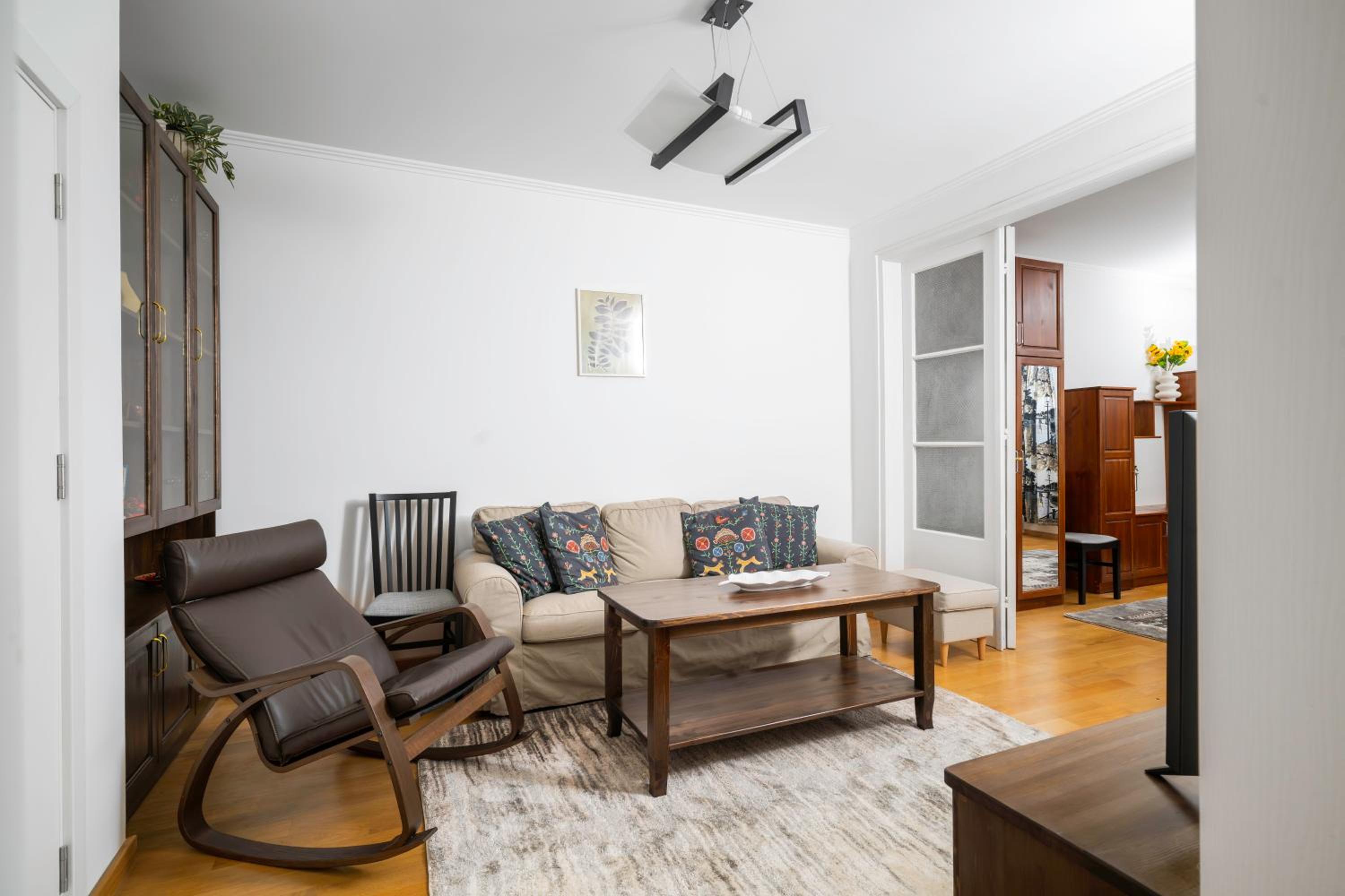 1BD flat with Desk on Russian Monument Square by Flat Mаnager