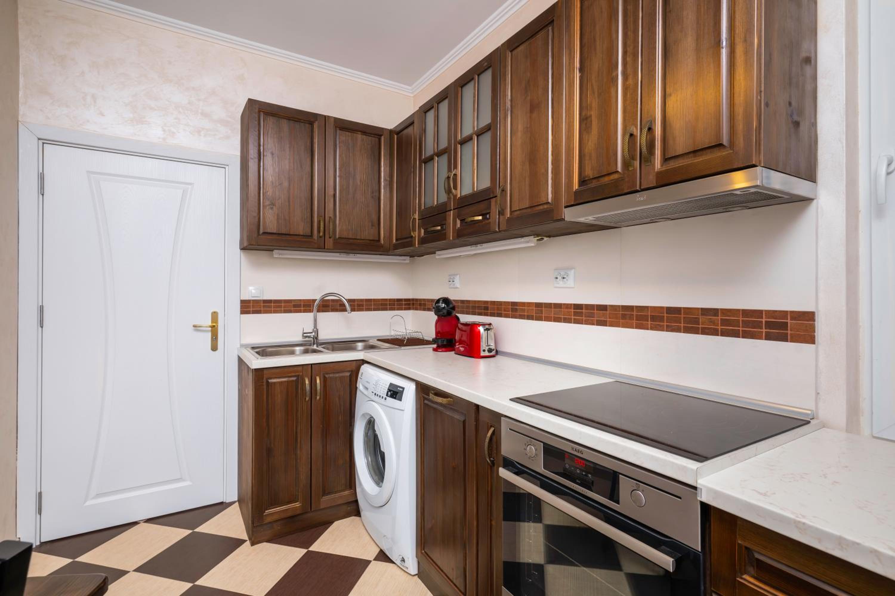 1BD flat with Desk on Russian Monument Square by Flat Mаnager