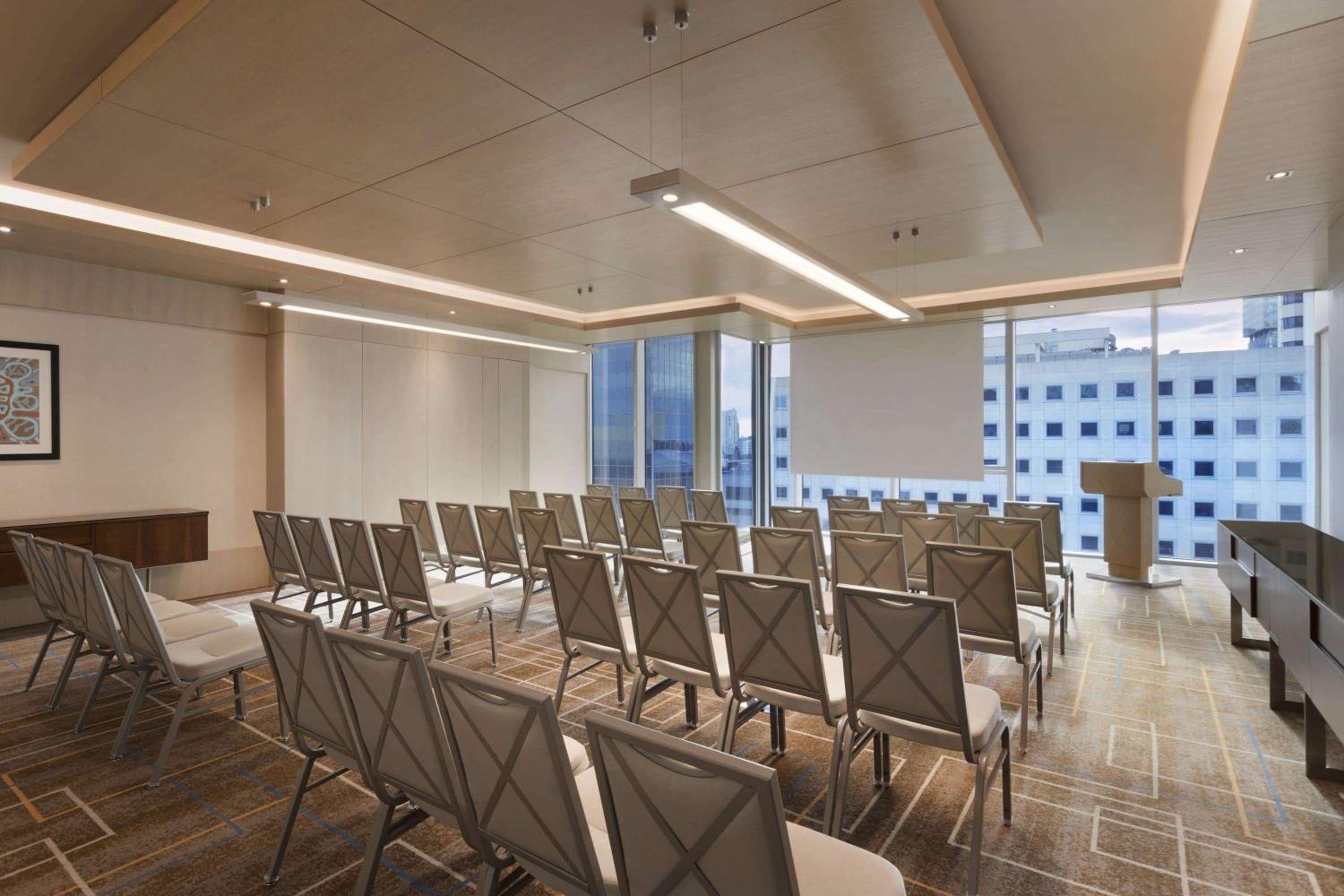 Wyndham Grand İstanbul Levent - Image 6