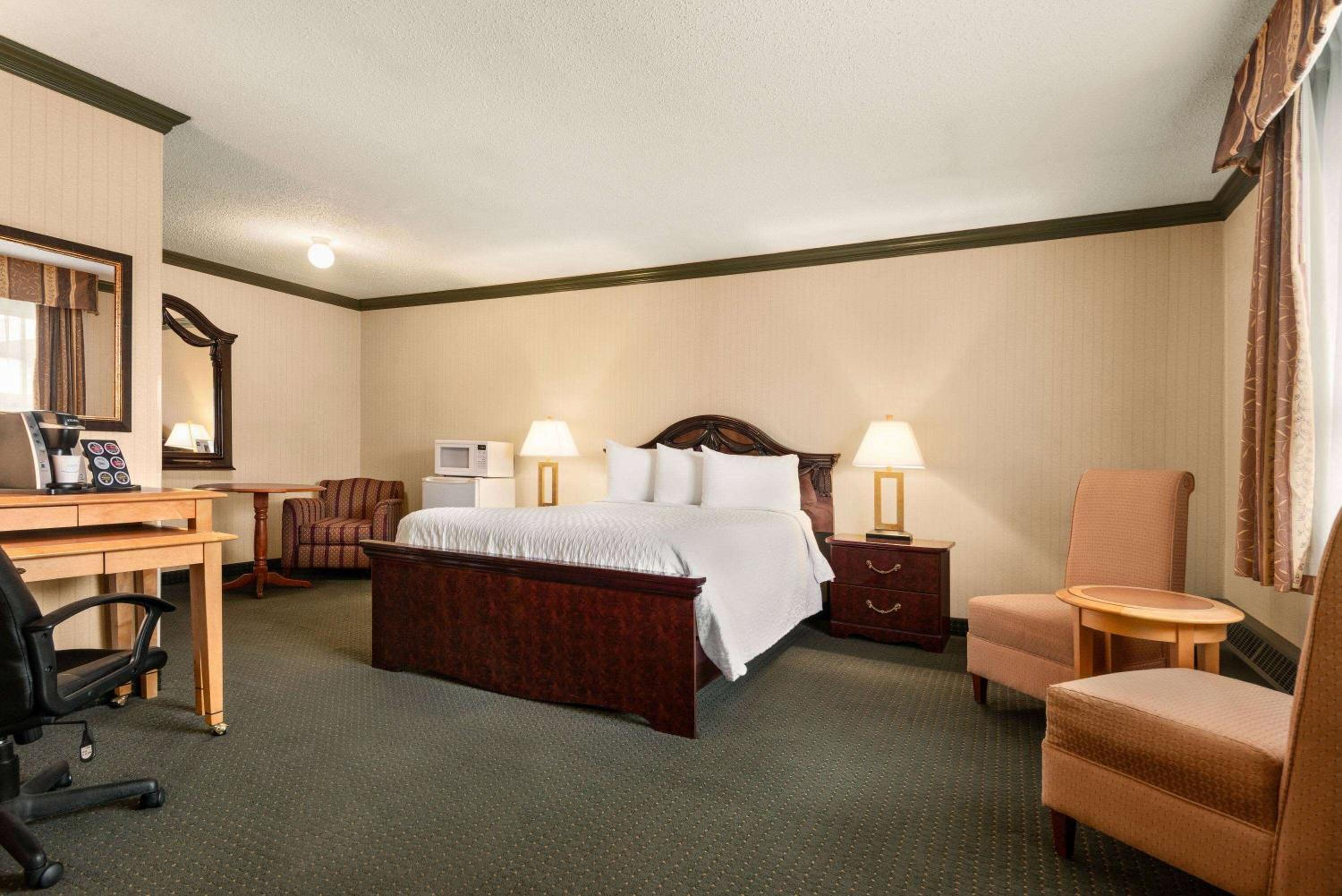 Coast Hotel Dawson Creek