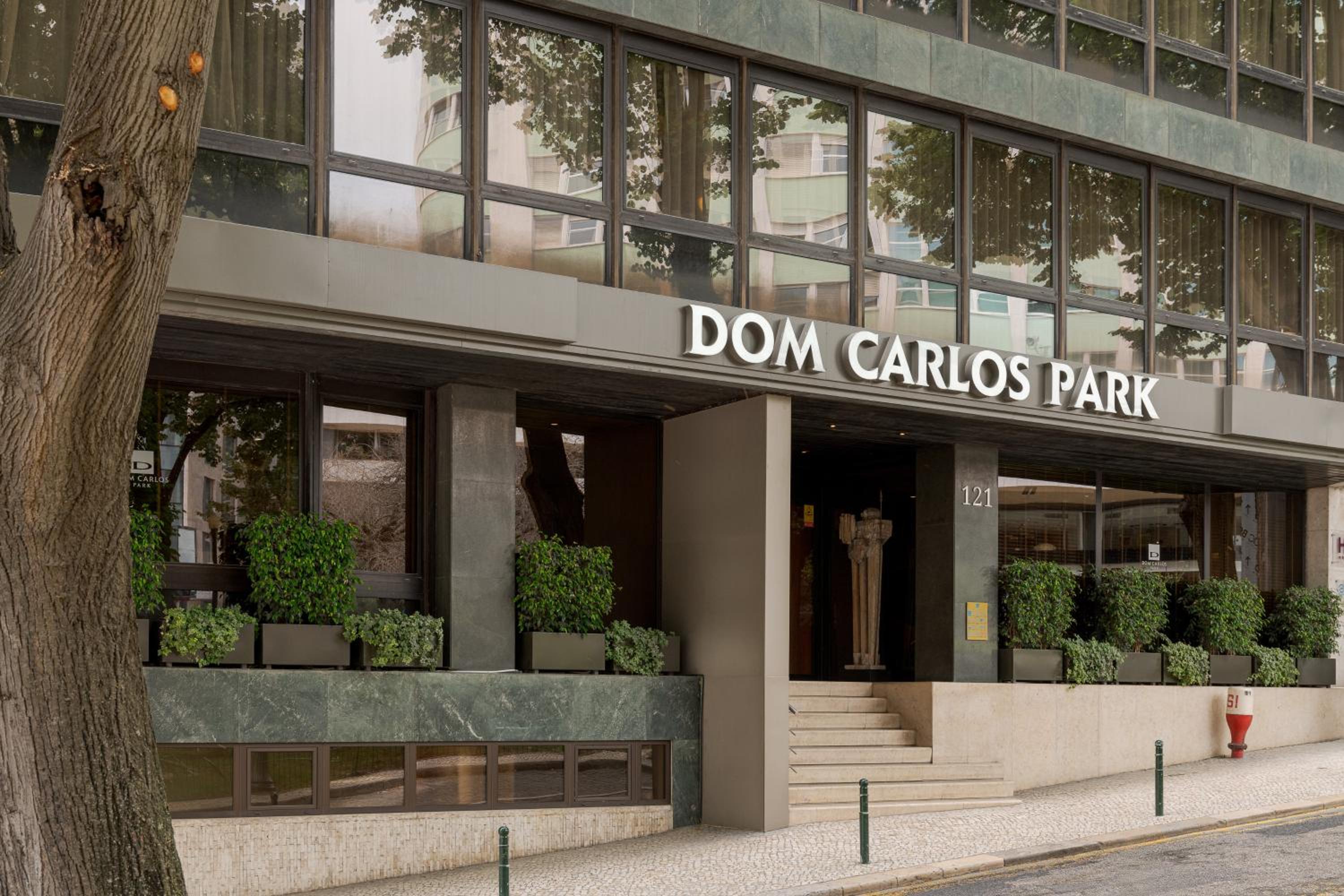 Hotel Dom Carlos Park - Image 1