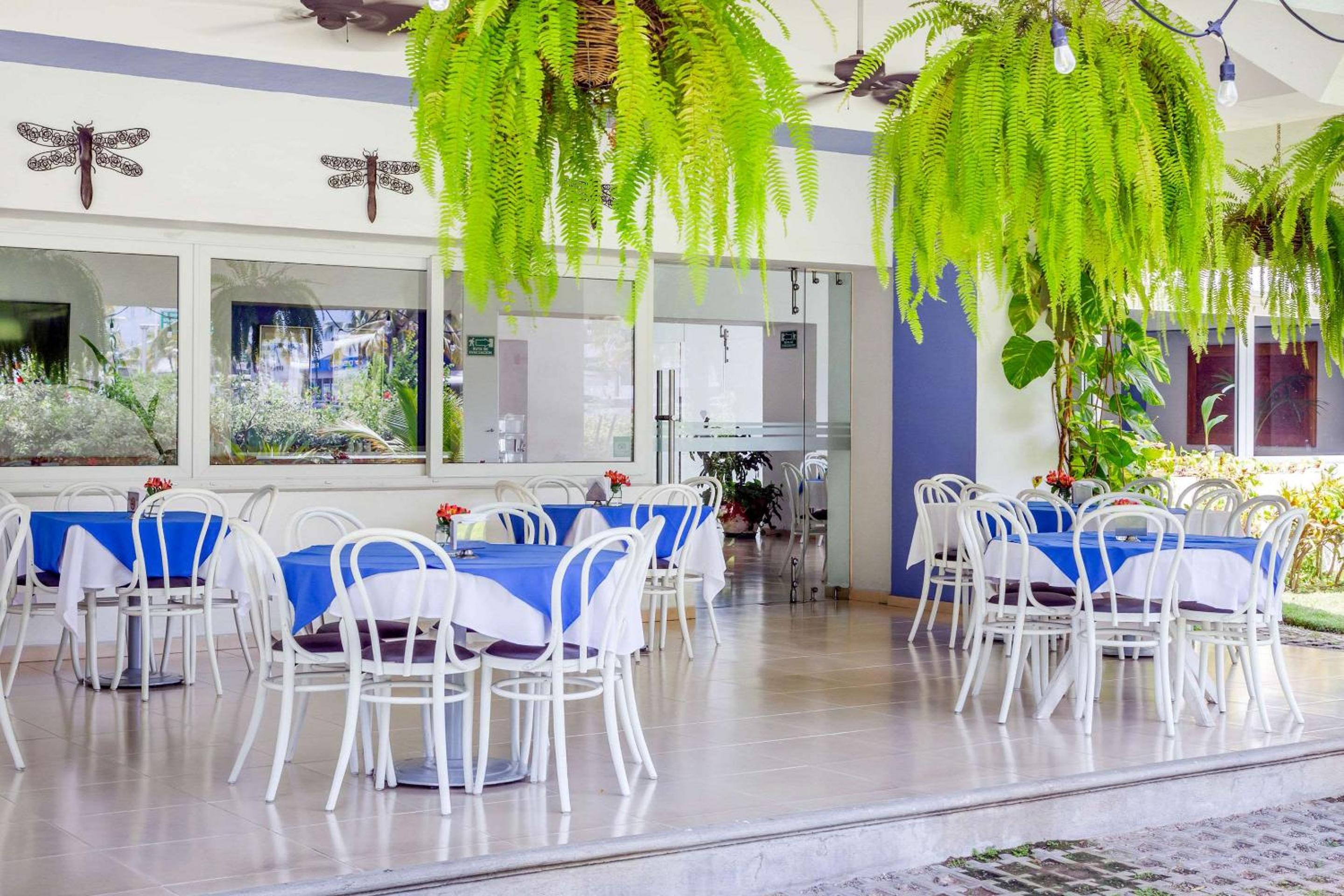 Comfort Inn Puerto Vallarta Golfside & Marina