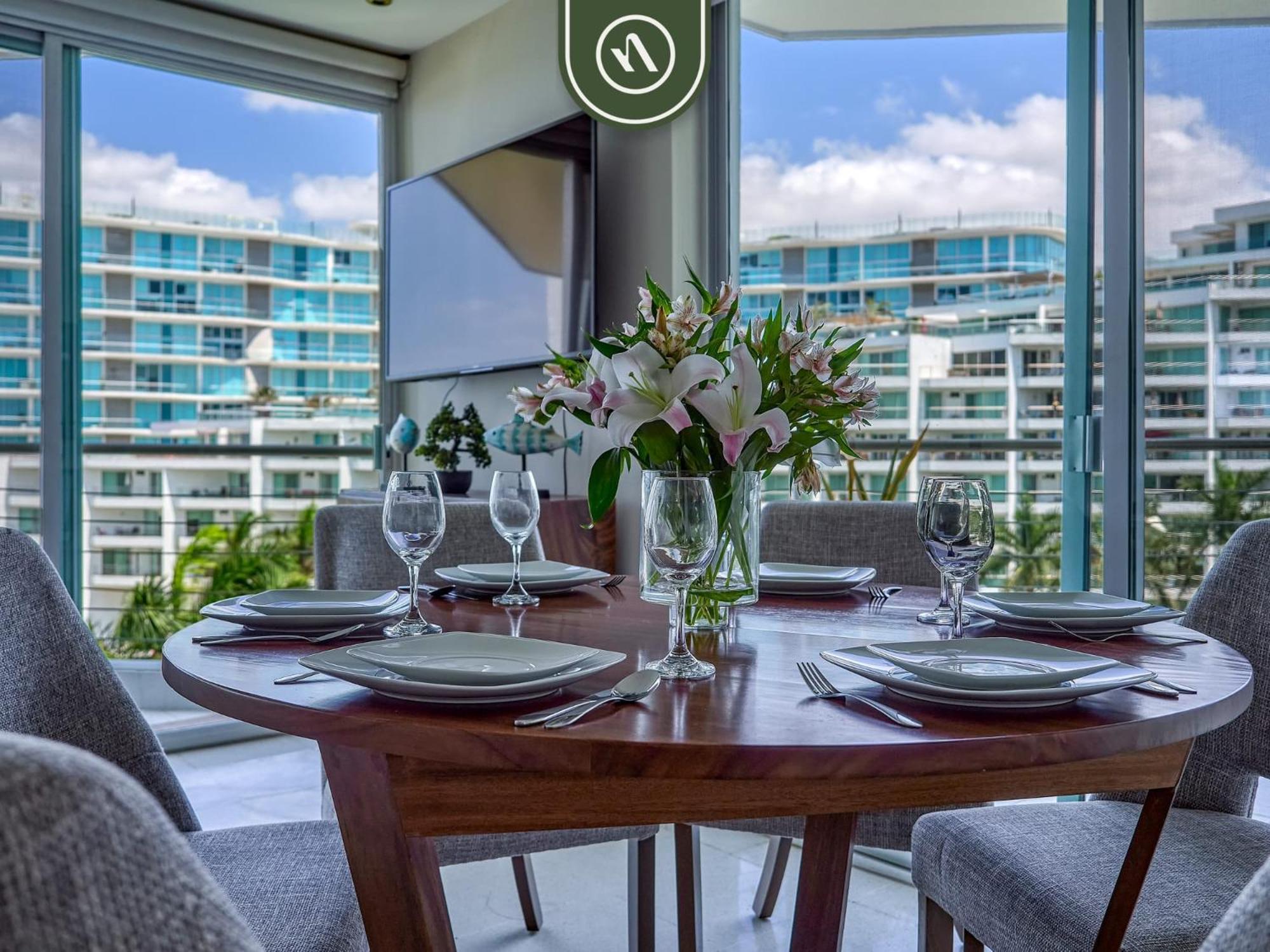 Oceanview 2 BR Condo - Beachclub - Pool - Ocean view 4