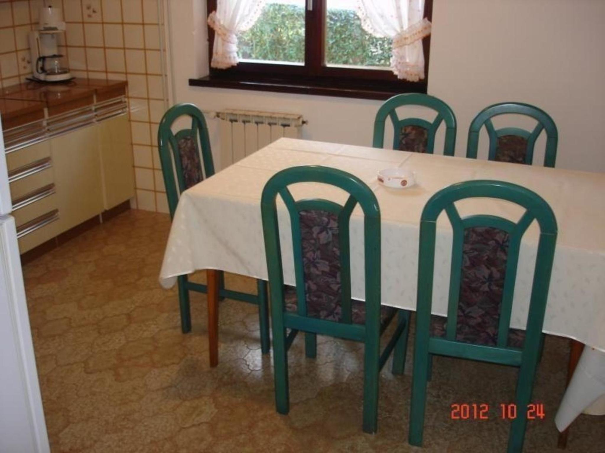 Ruhige Wohnung Klimic mit Garten und Parkplatz