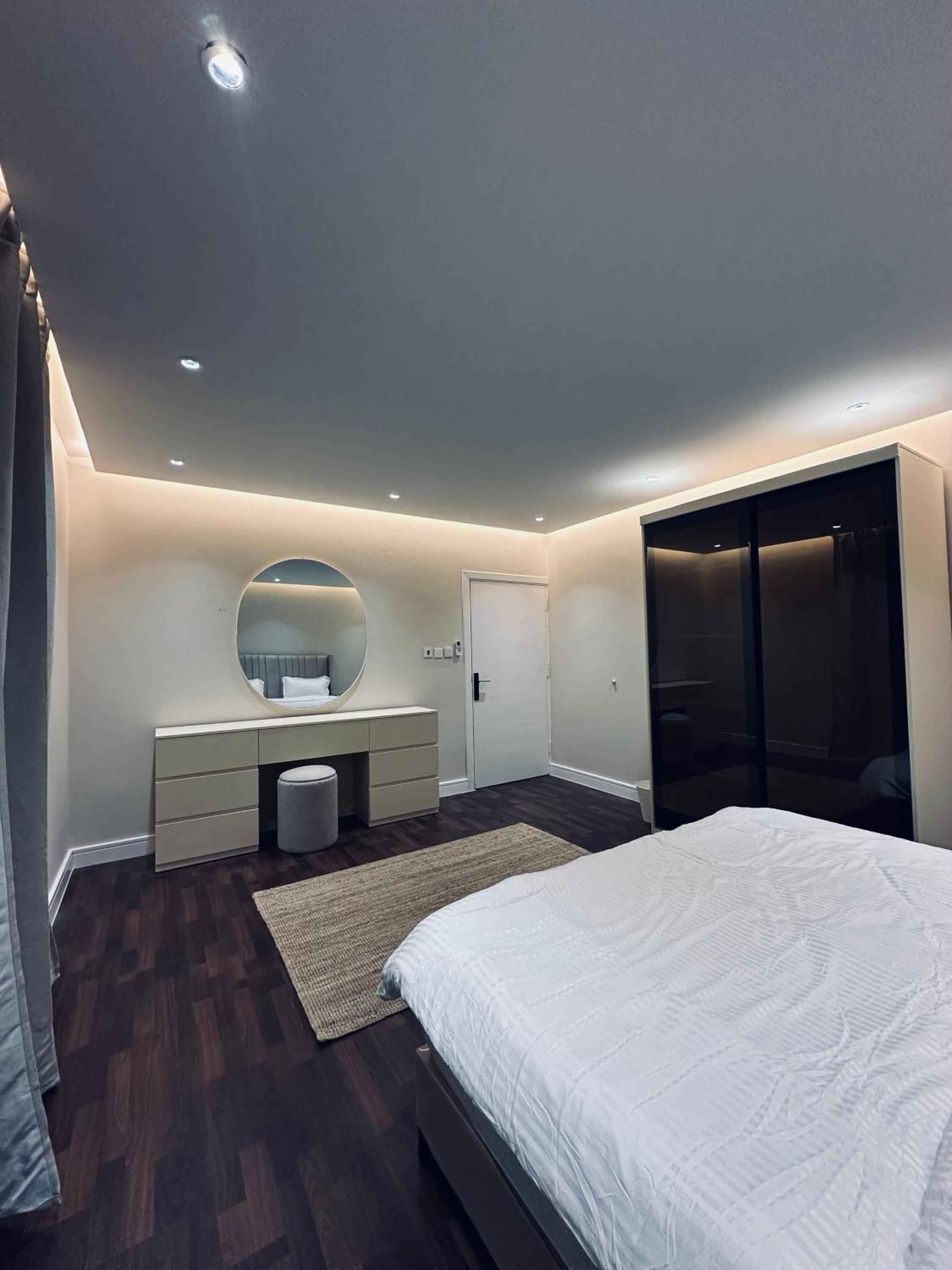 Lara Apartments Al Aqiq