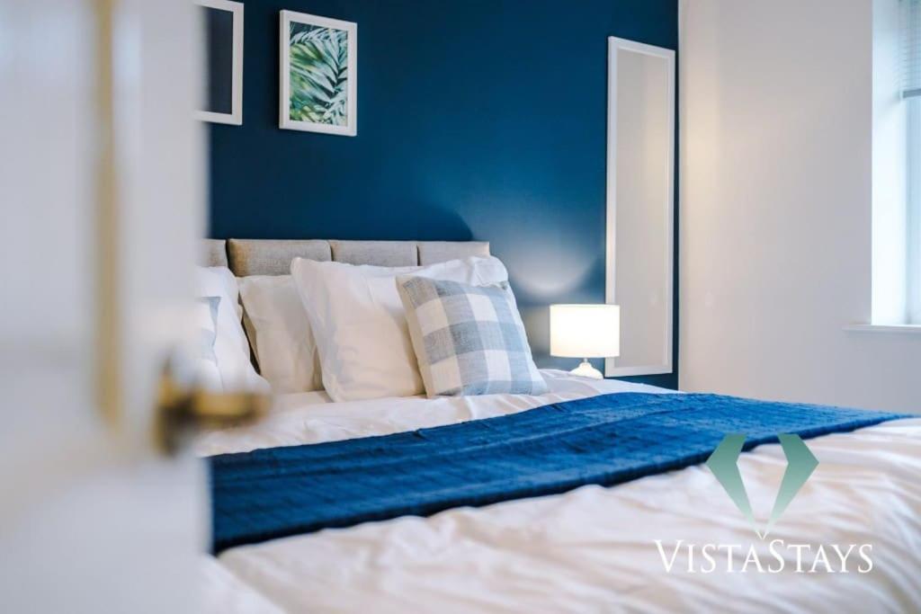 3BDR House By Vista Stays Short Lets & Serviced Accommodation Manchester With Pool Table and Driveway Parking view 3