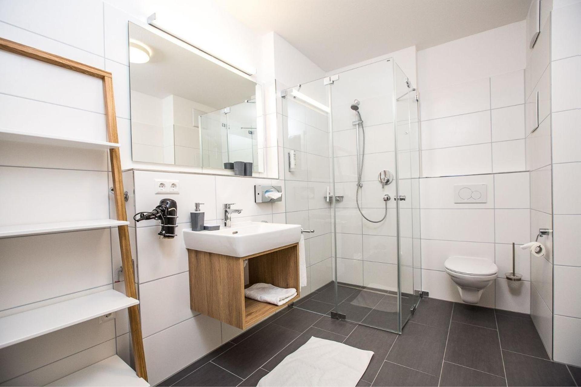 Ferienwohnung für 2 Personen ca 45 qm in Friedrichshafen-Fischbach, Bodensee Obersee