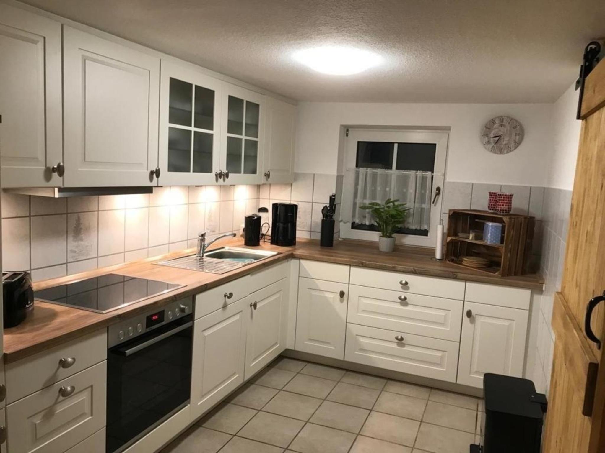 Gemütliches Reetdachhaus In Schleswig Holstein