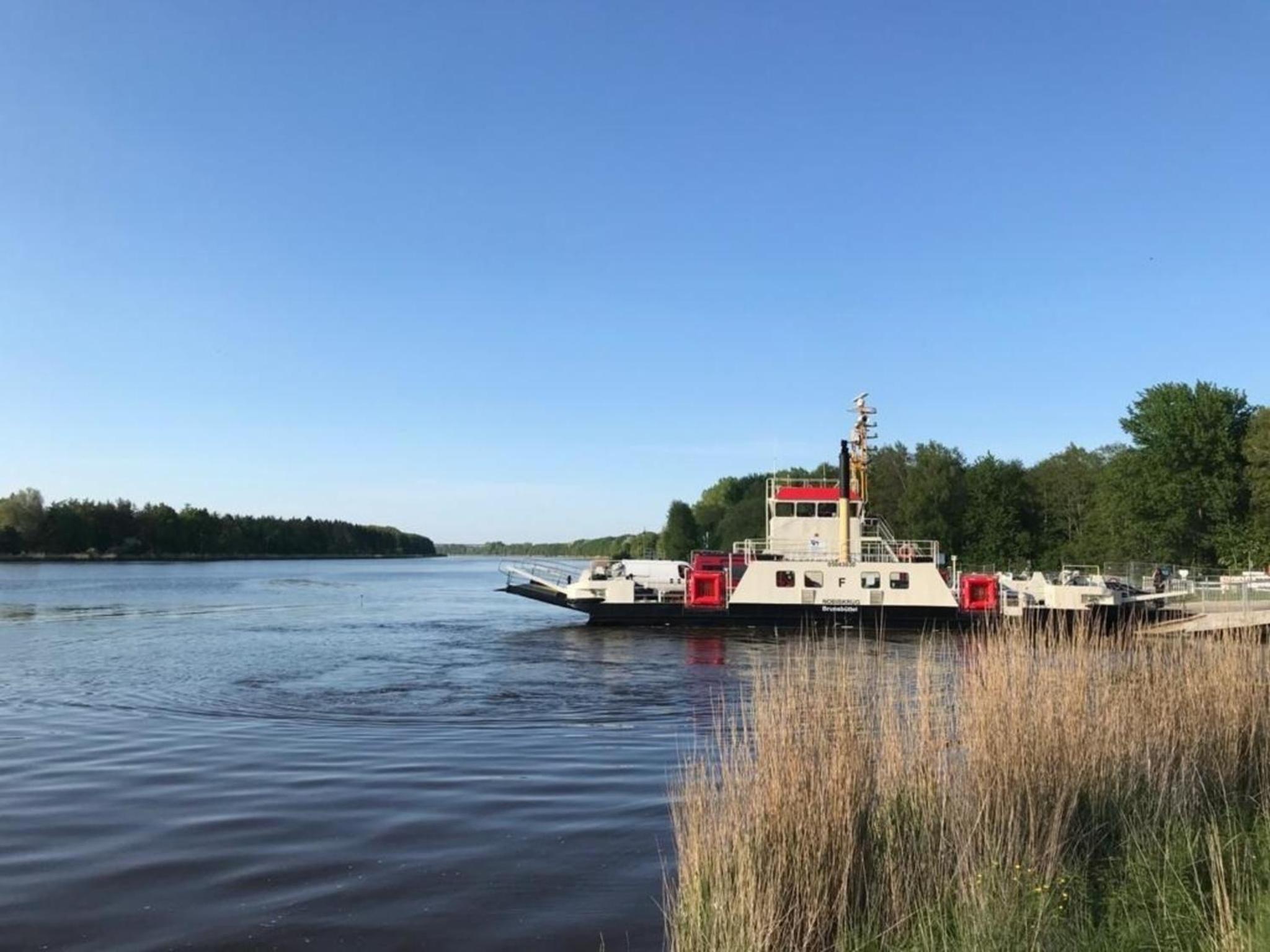 Gemütliches Reetdachhaus In Schleswig Holstein