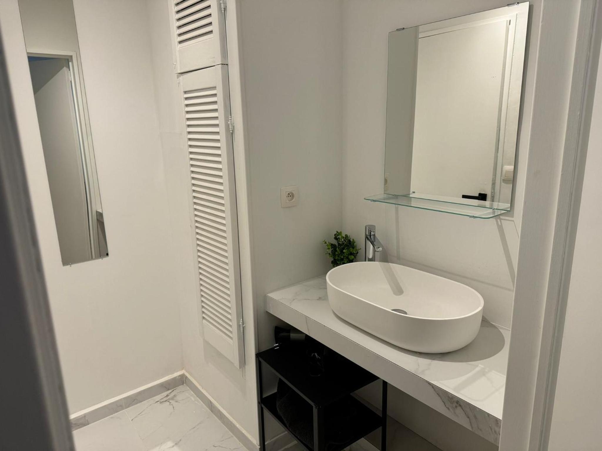 Garden loft in city center Meir 1FL