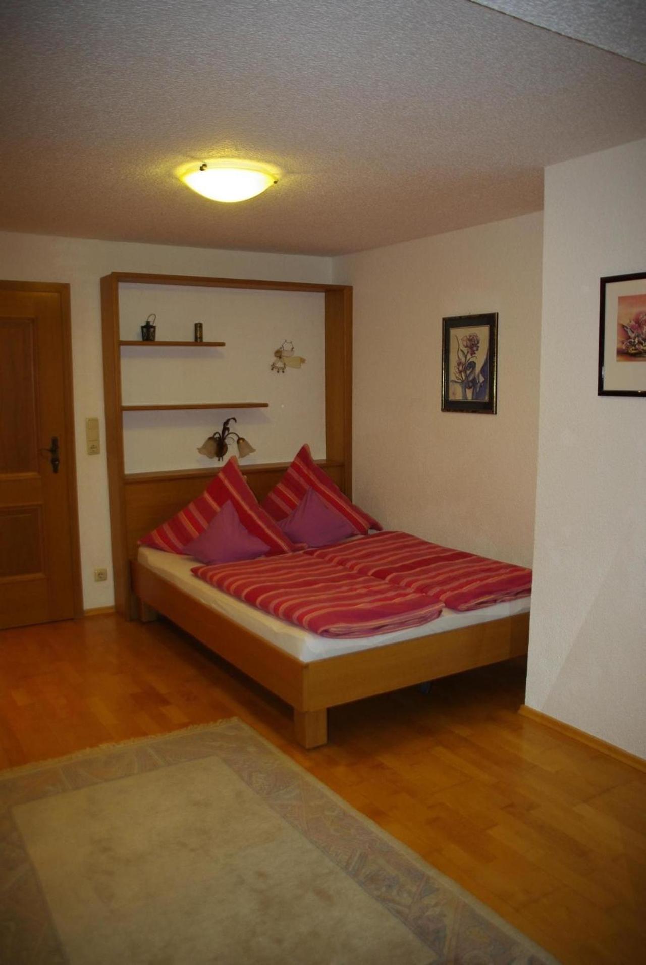 Ferienwohnung im Erdgeschoß mit Terrasse