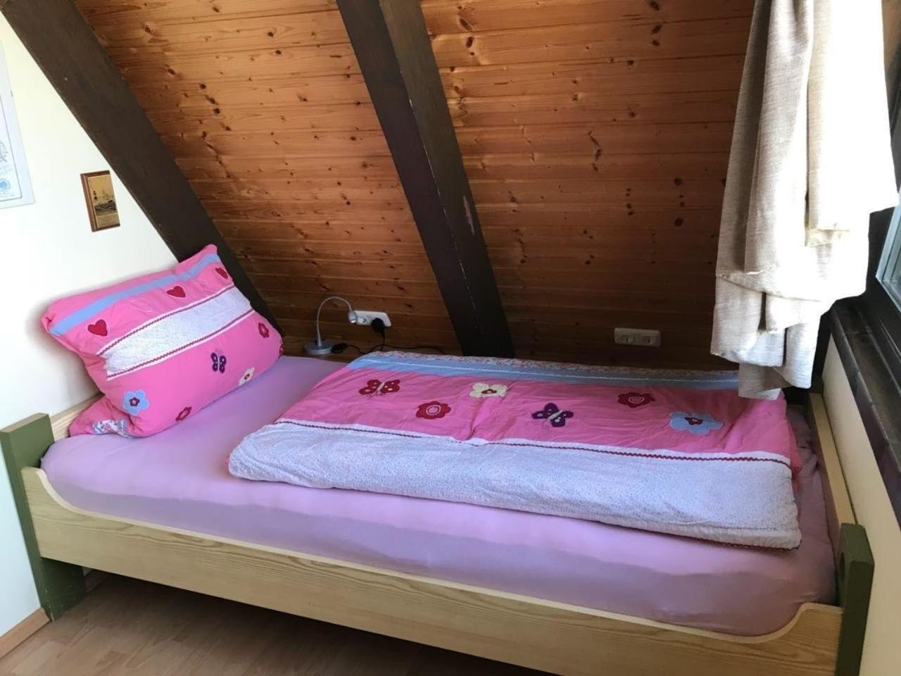 Ferienhaus in Fedderwardersiel mit Terrasse
