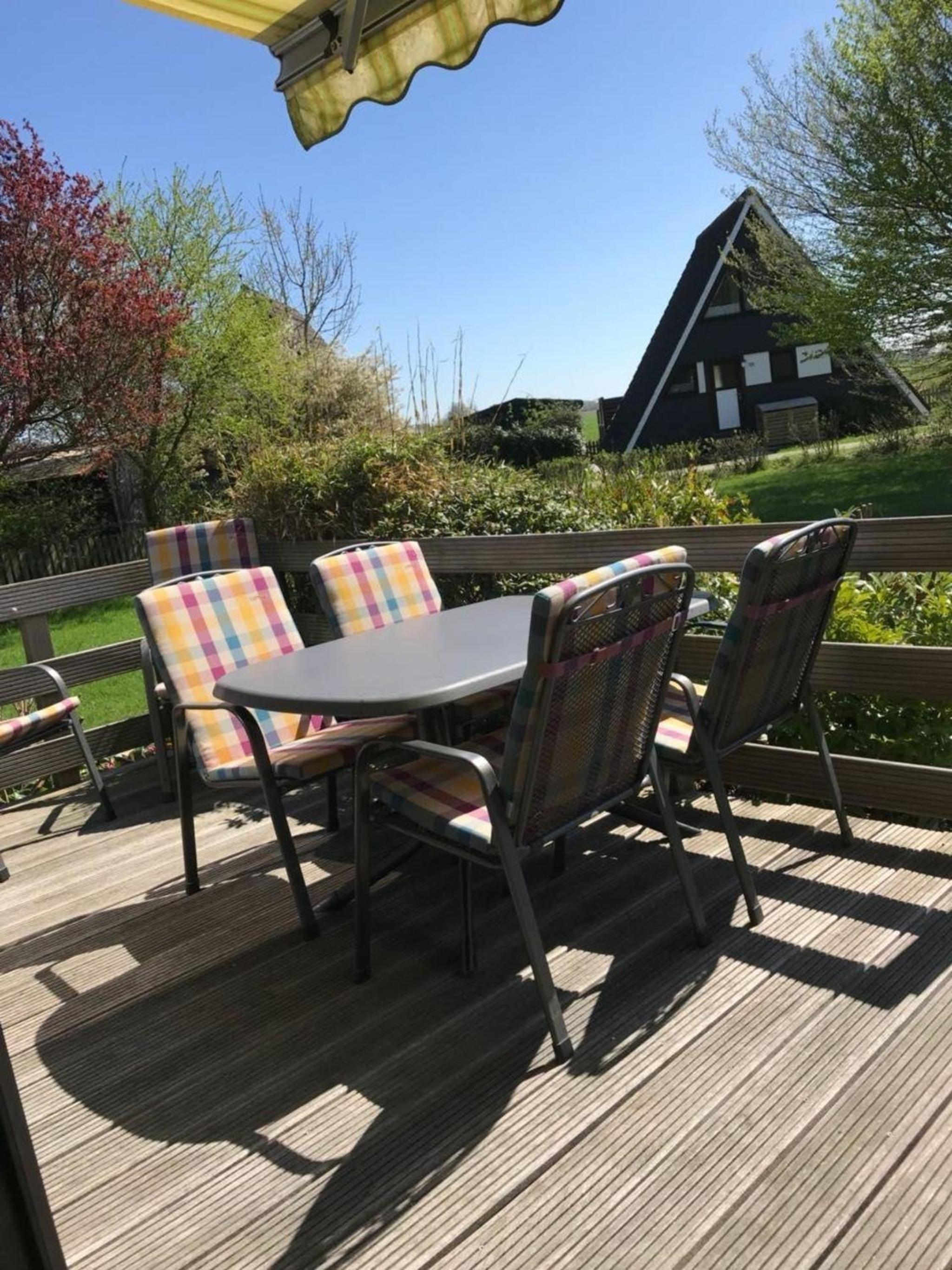 Ferienhaus in Fedderwardersiel mit Terrasse