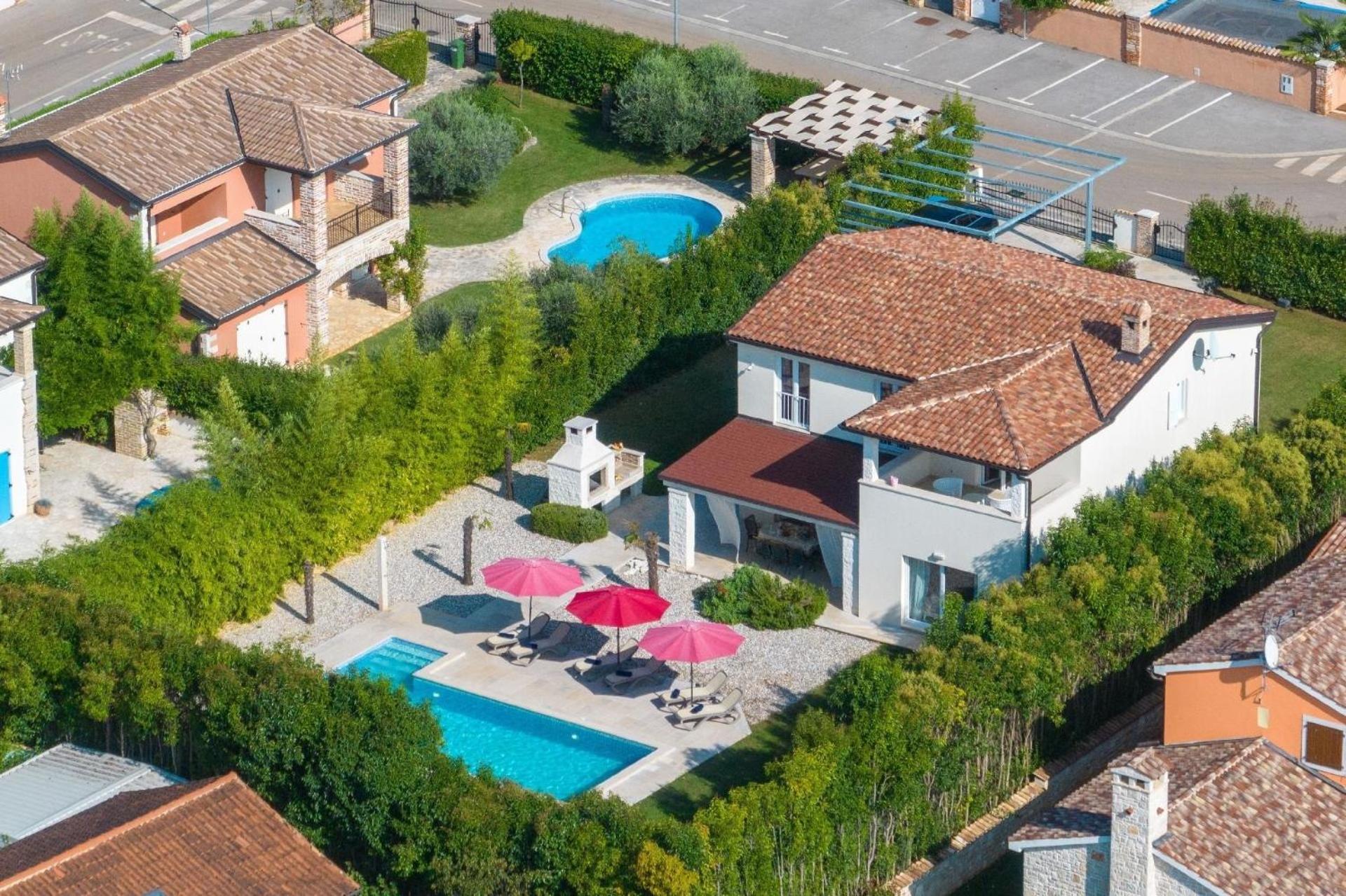 Villa Domenica Exclusive mit Pool