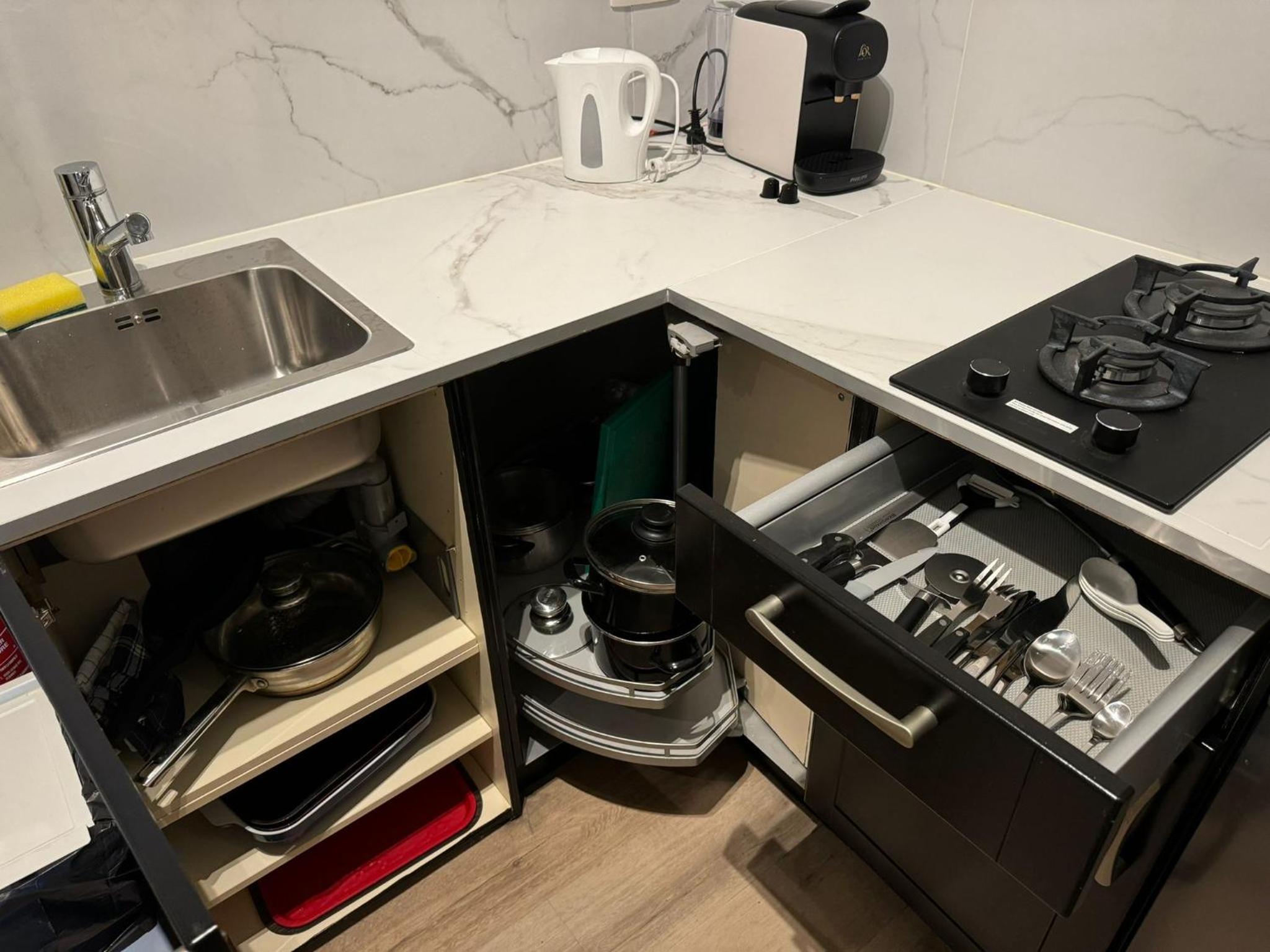 Garden loft in city center Meir 1FL